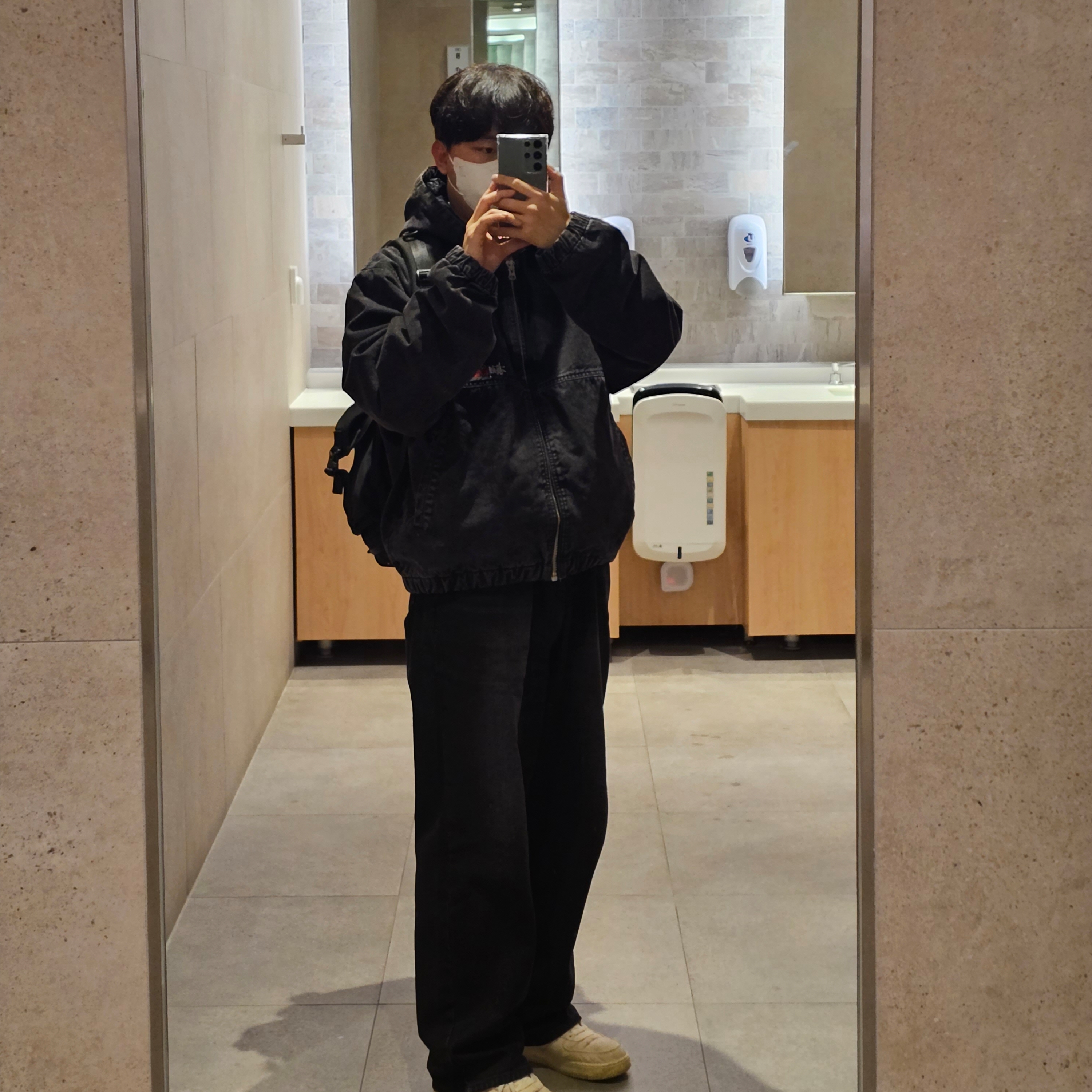 Stussy Double Dye Work Jacket Black, Nike x Stussy Air Force 1 '07 Mid SP Fossil 착용 스타일