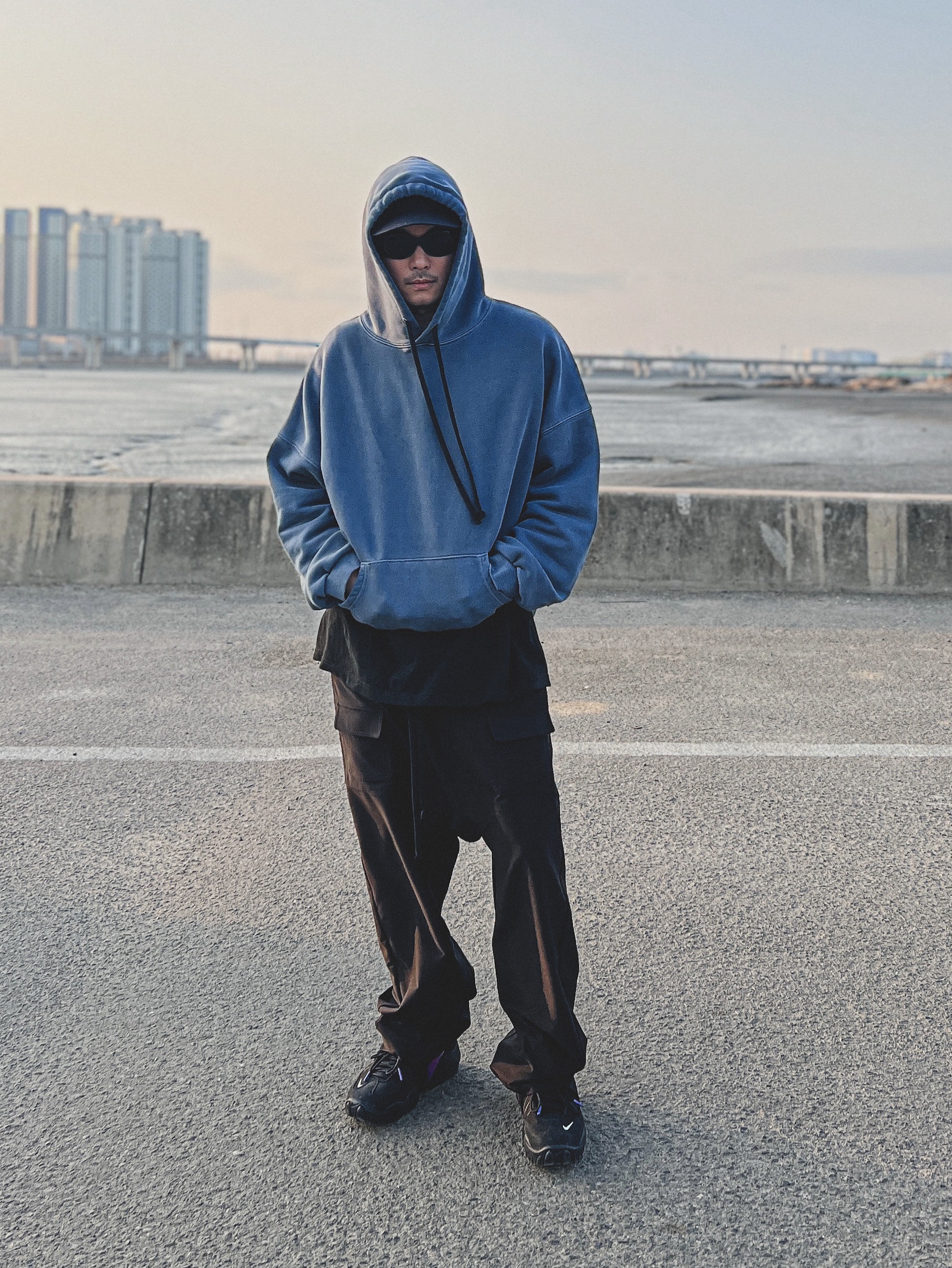 Nike x Ambush Air Adjust Force SP Black and Psychic Purple 착용 스타일