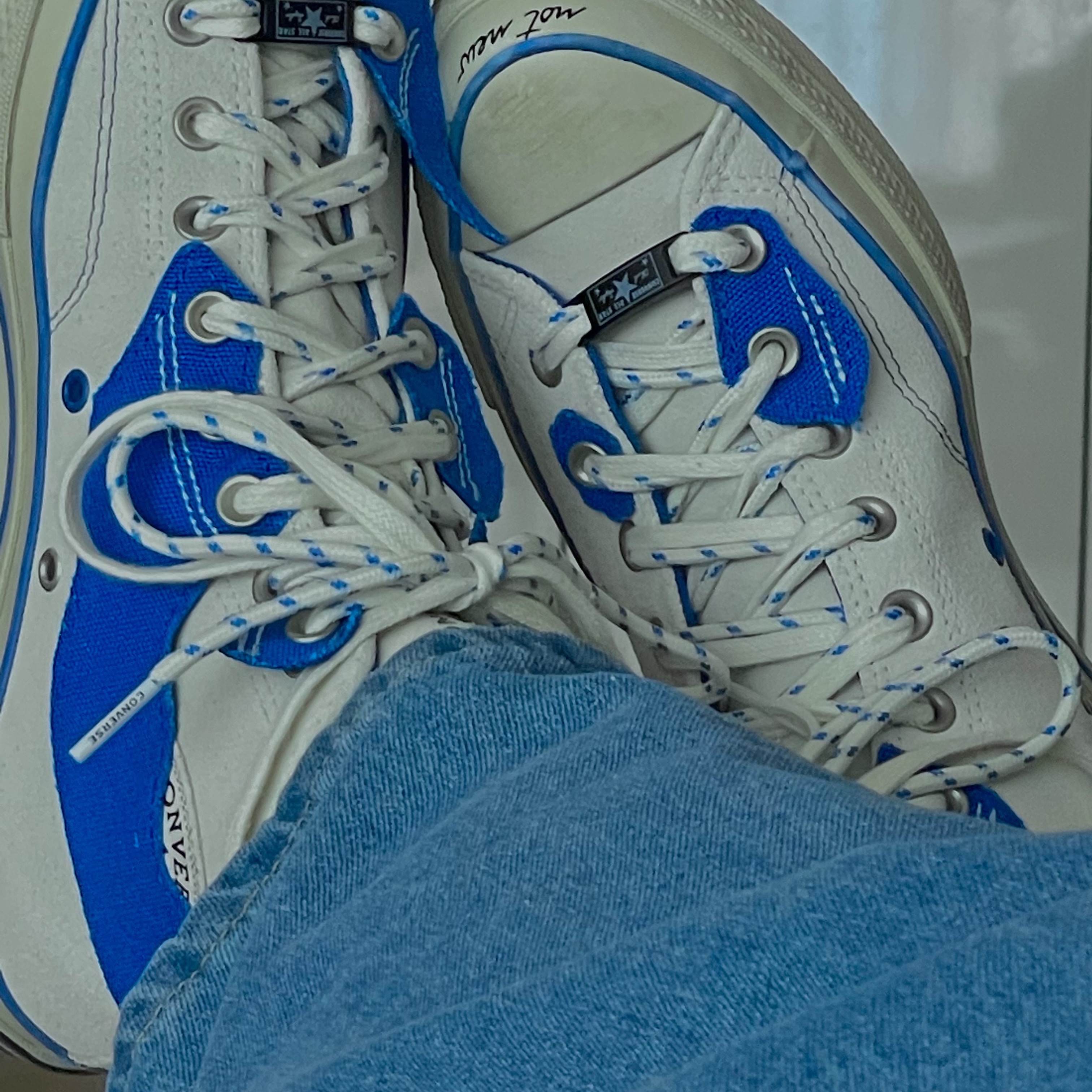 Converse x Ader Error Chuck 70 High White 착용 스타일 - 2