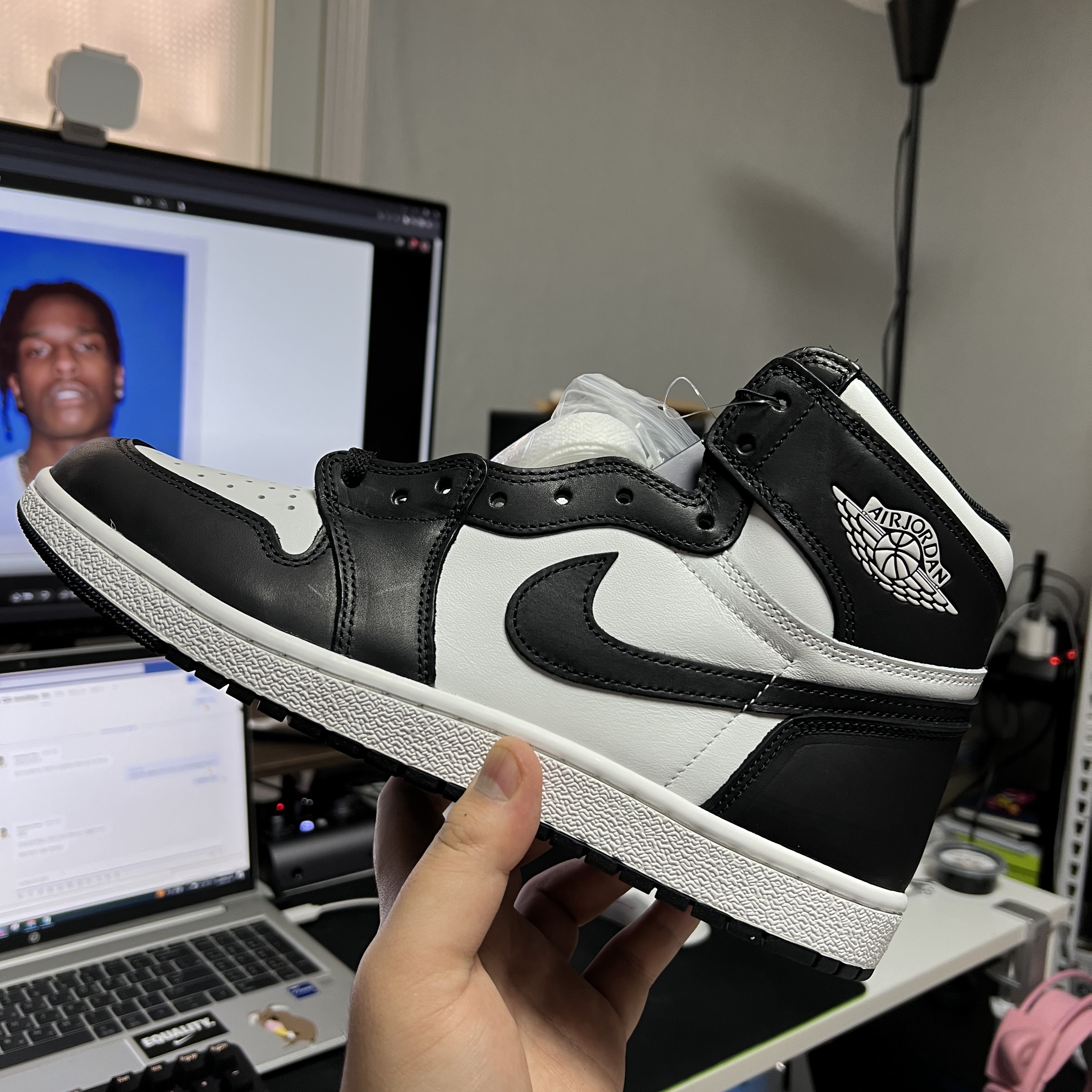 Jordan 1 High 85 Black White 착용 스타일