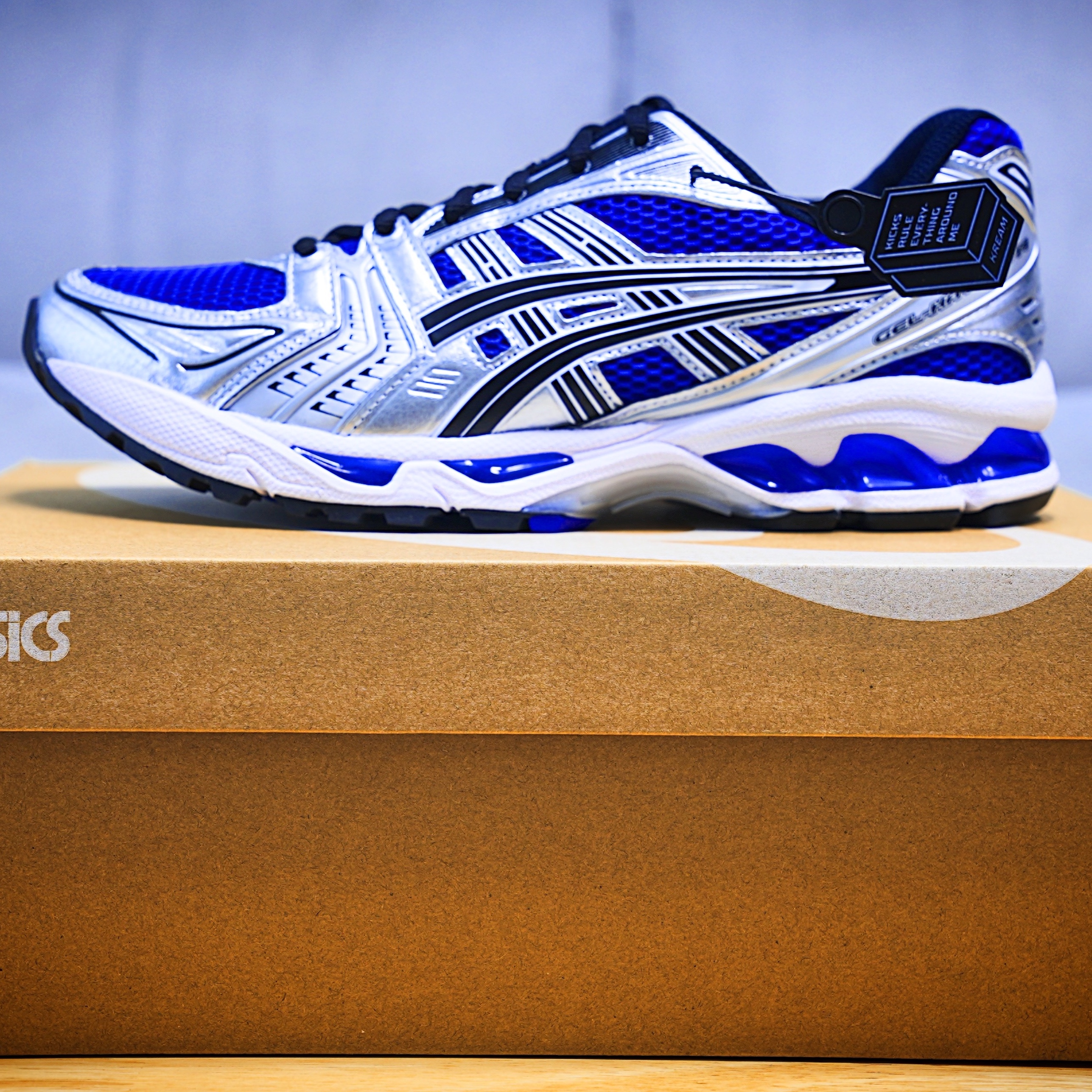 Asics Gel-Kayano 14 Monaco Blue Black 착용 스타일 - 2