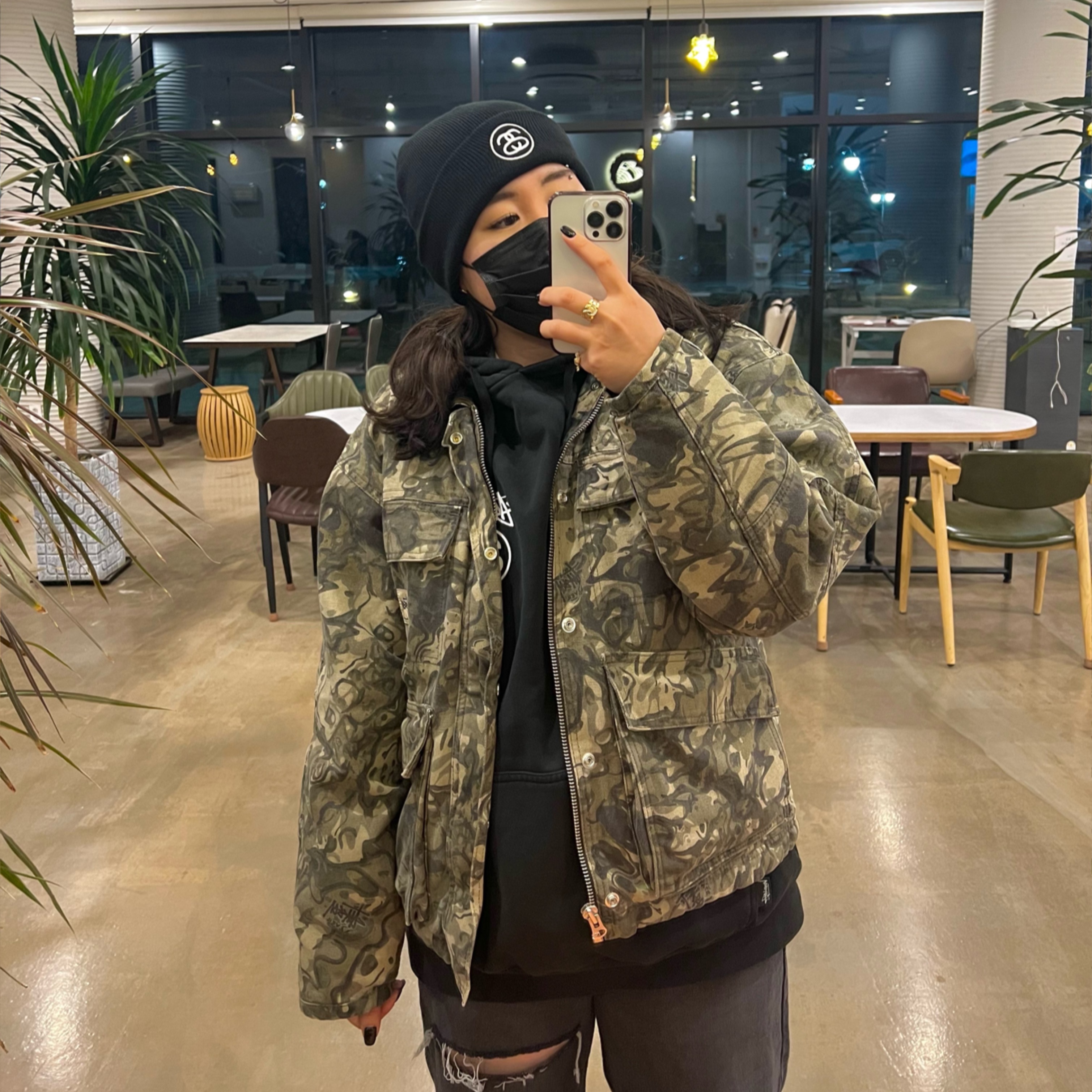 Stussy Washed Canvas Shop Jacket Veil Camo, Stussy SS Link Cuff Beanie Black 착용 스타일