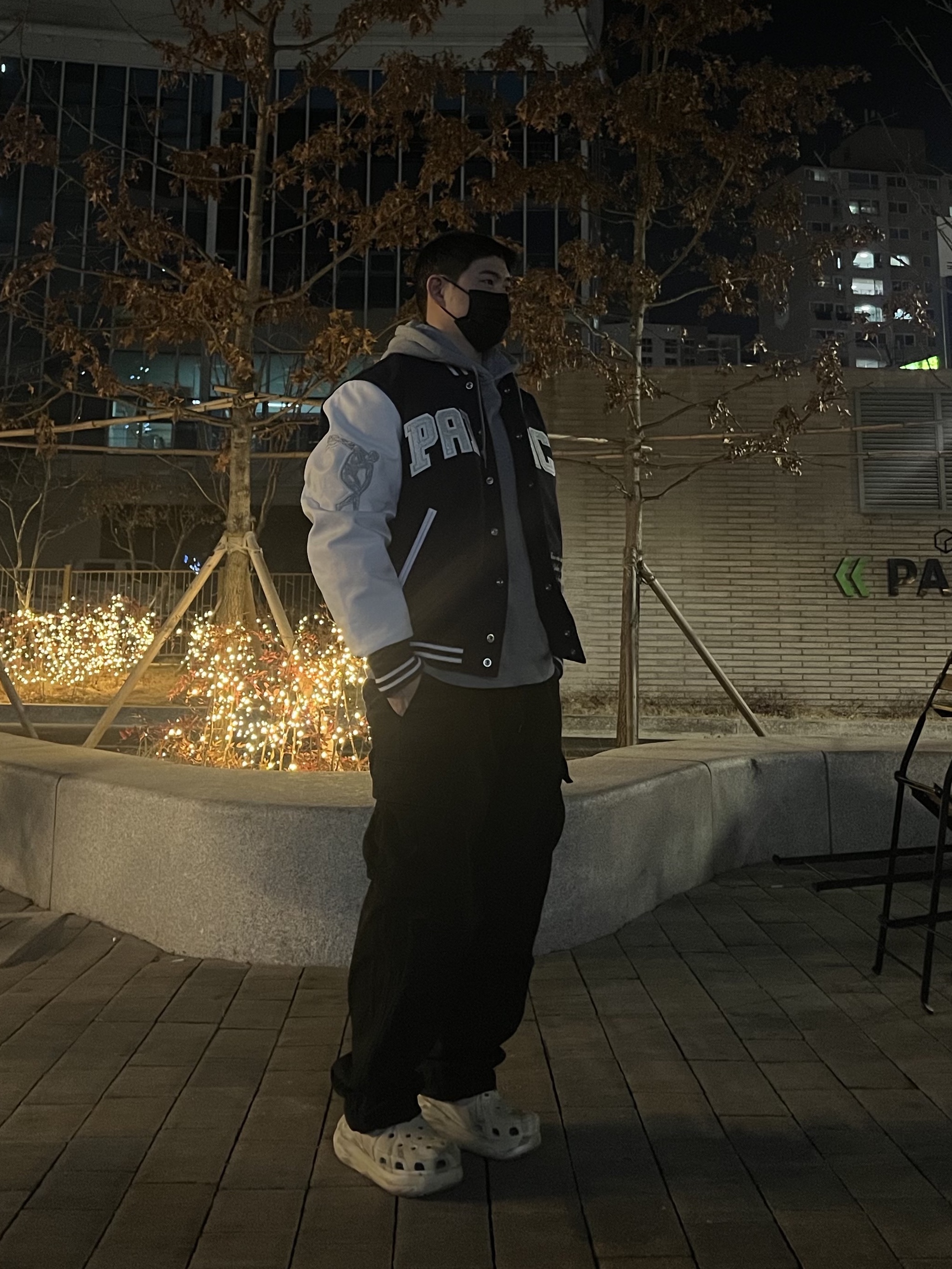 Palace Greek Varsity Jacket Blue - 22FW 착용 스타일 - 2