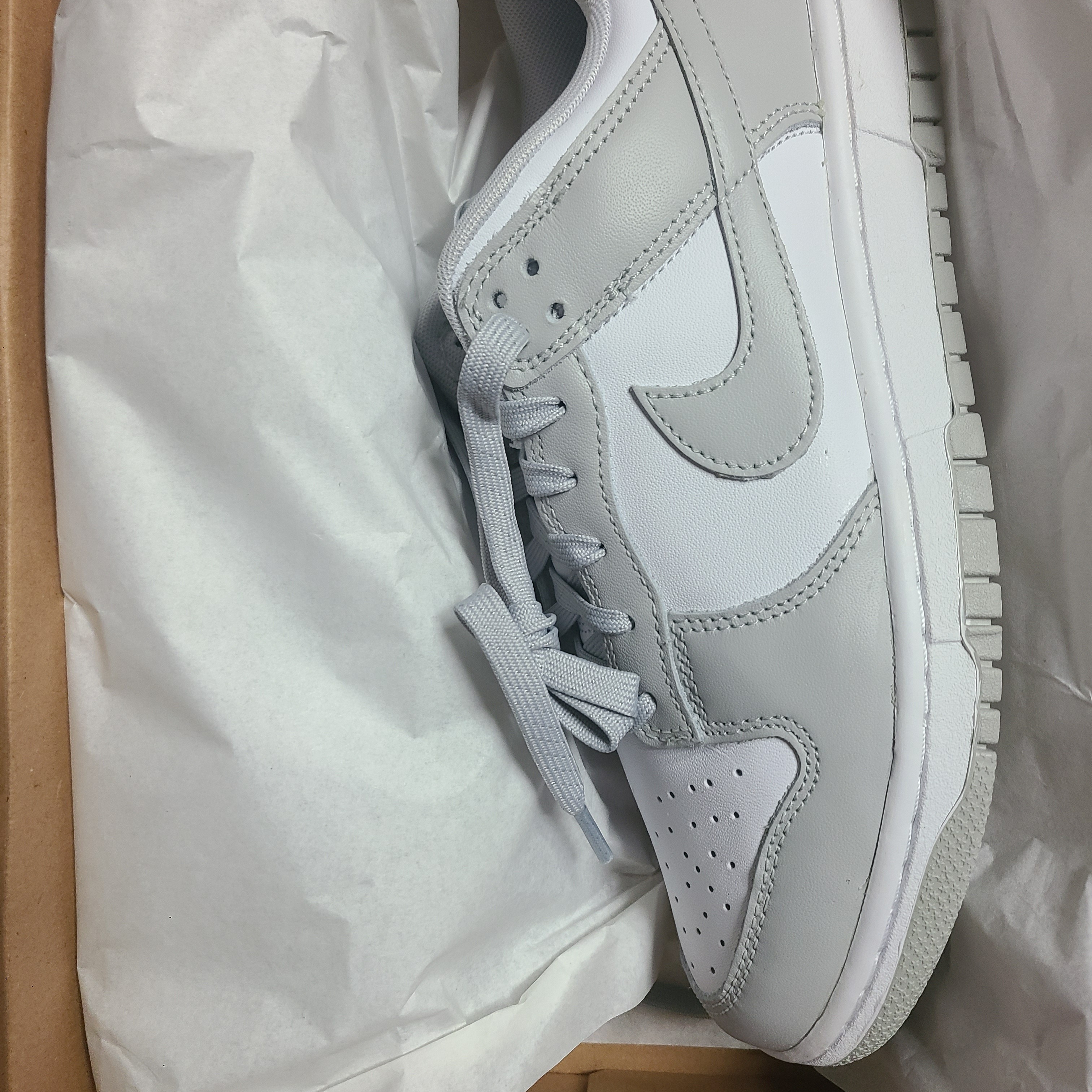 Nike Dunk Low Retro Grey Fog 착용 스타일