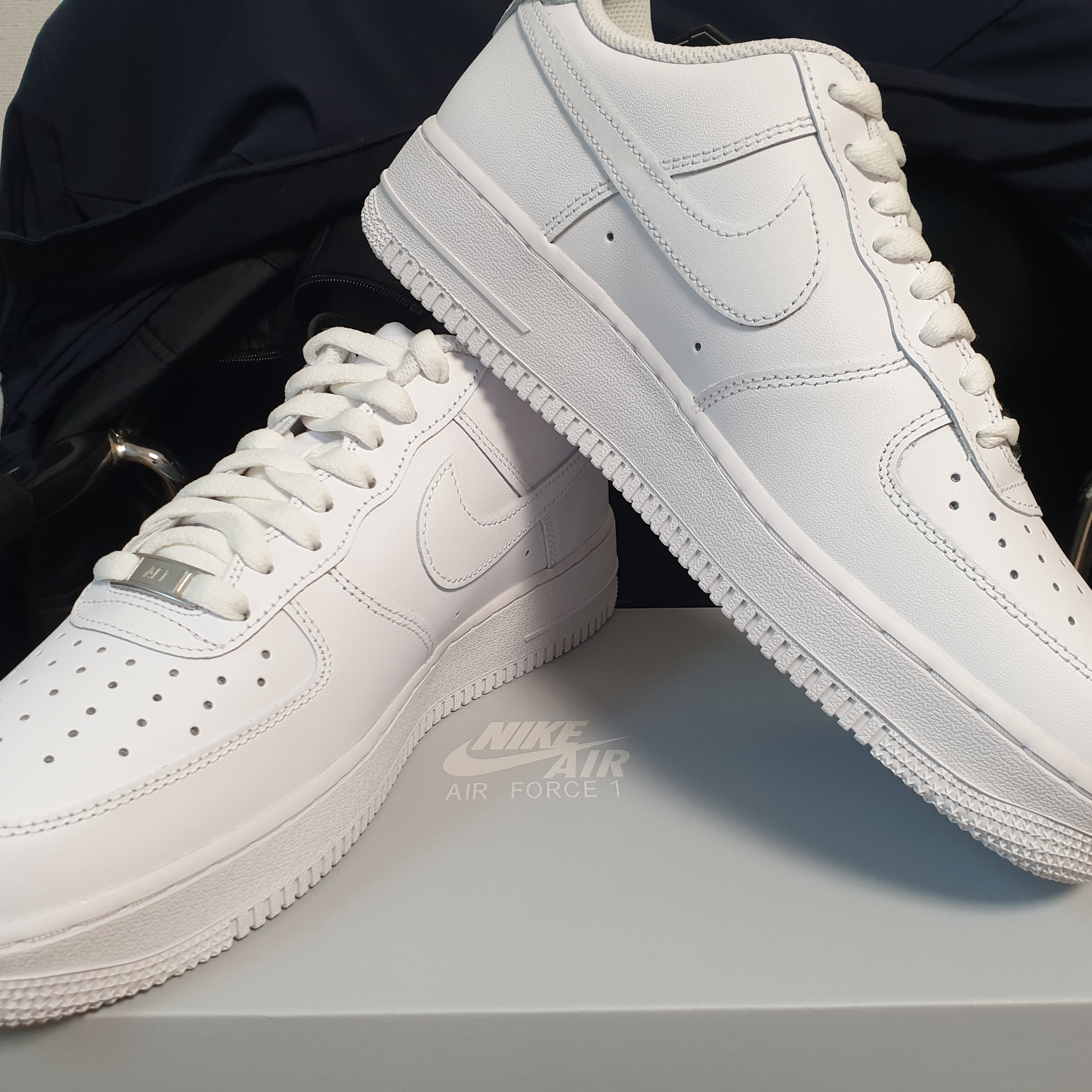Nike Air Force 1 '07 Low White 착용 스타일 - 1