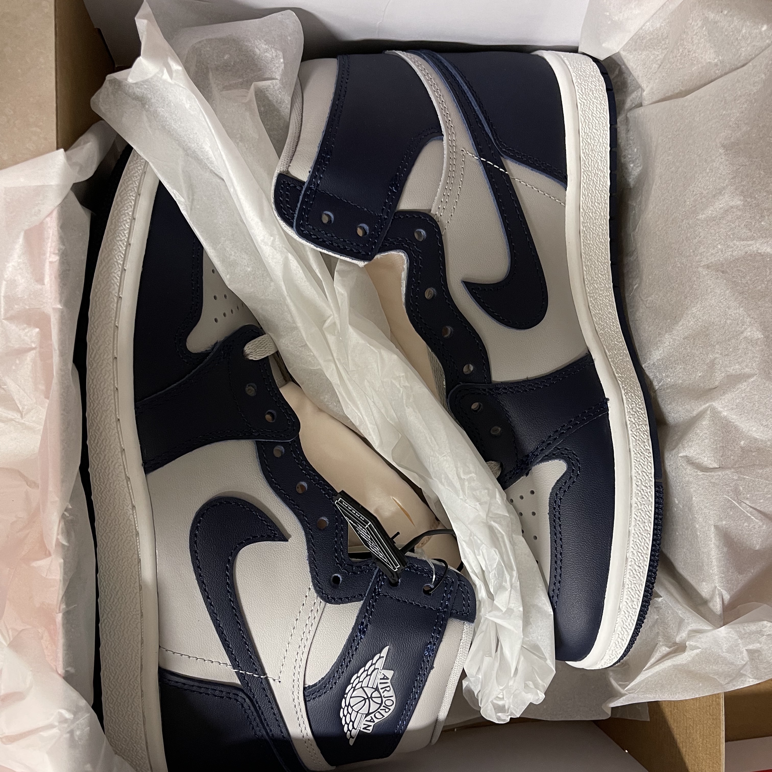 Jordan 1 High 85 College Navy 착용 스타일 - 2
