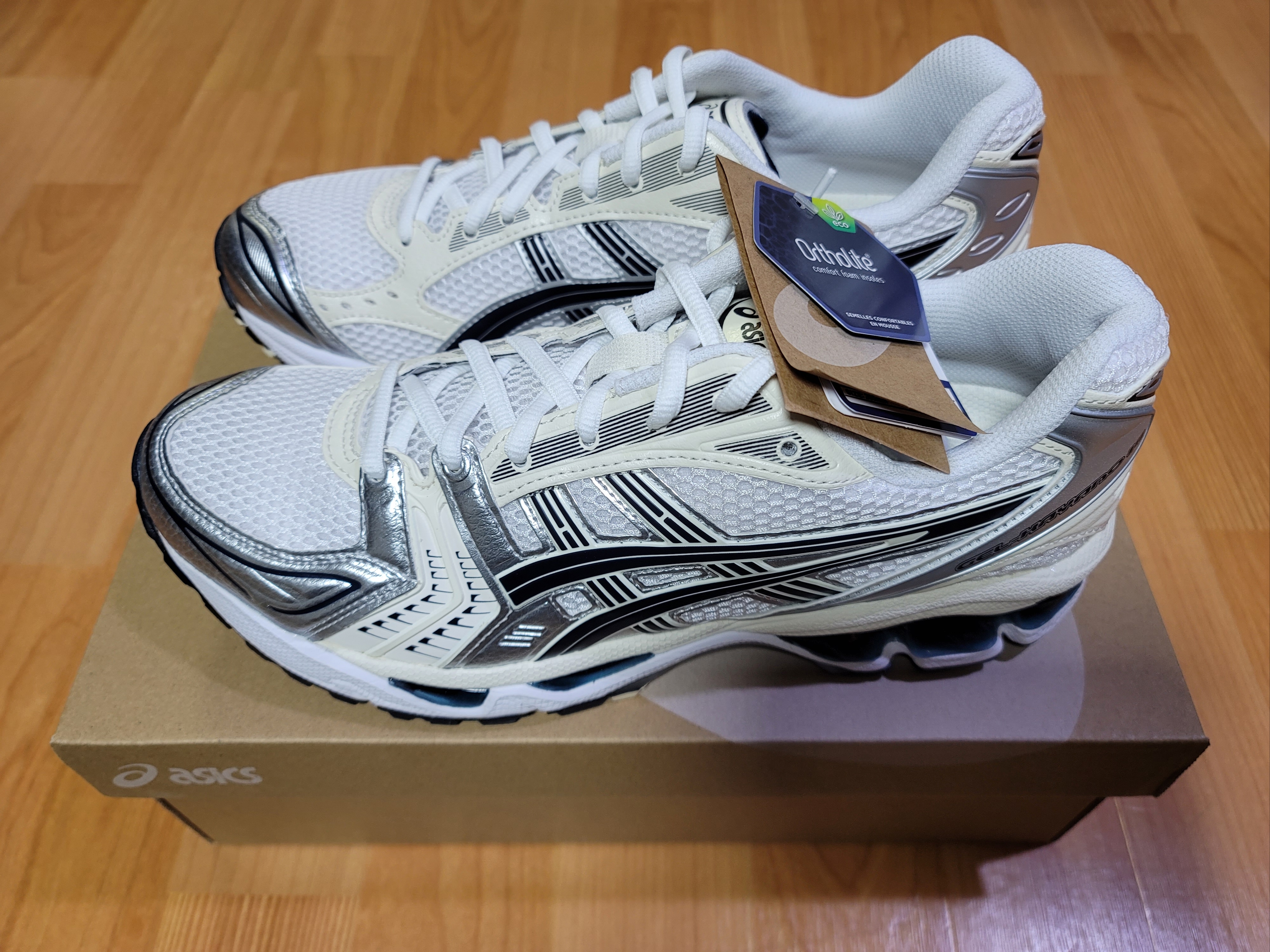(W) Asics Gel-Kayano 14 White Midnight 착용 스타일 - 2