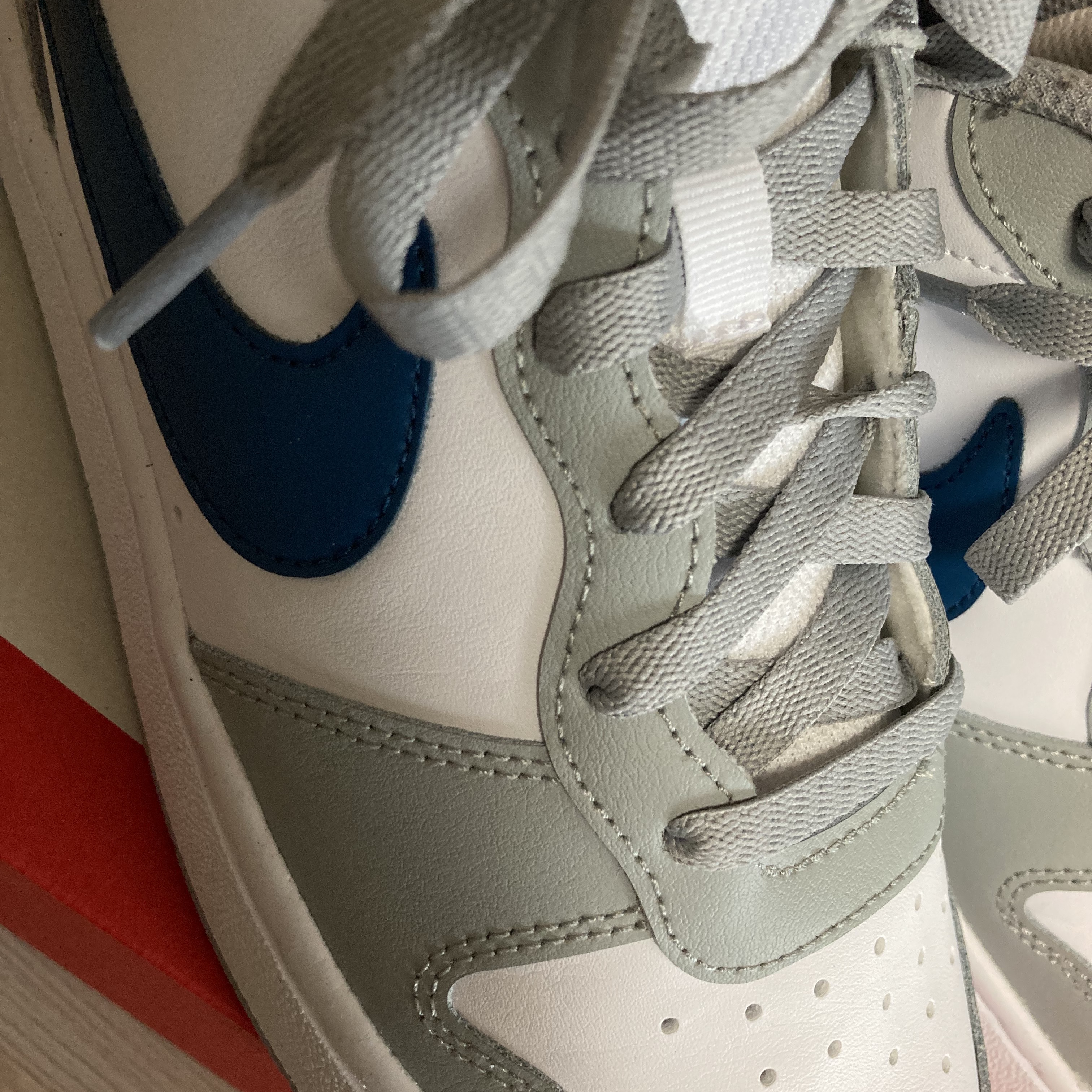 (GS) Nike Court Borough Low 2 Light Smoke Grey 착용 스타일