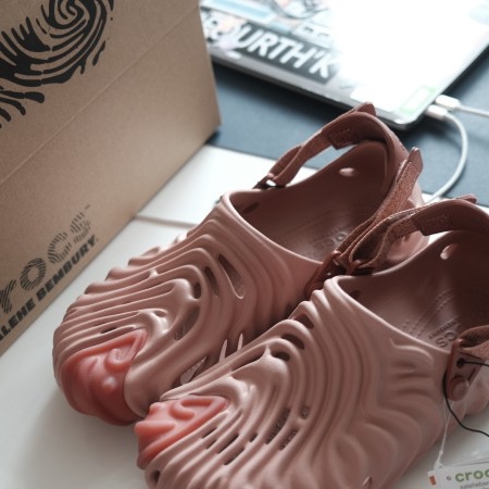 Crocs x Salehe Bembury Pollex Clog Kuwata 착용 스타일