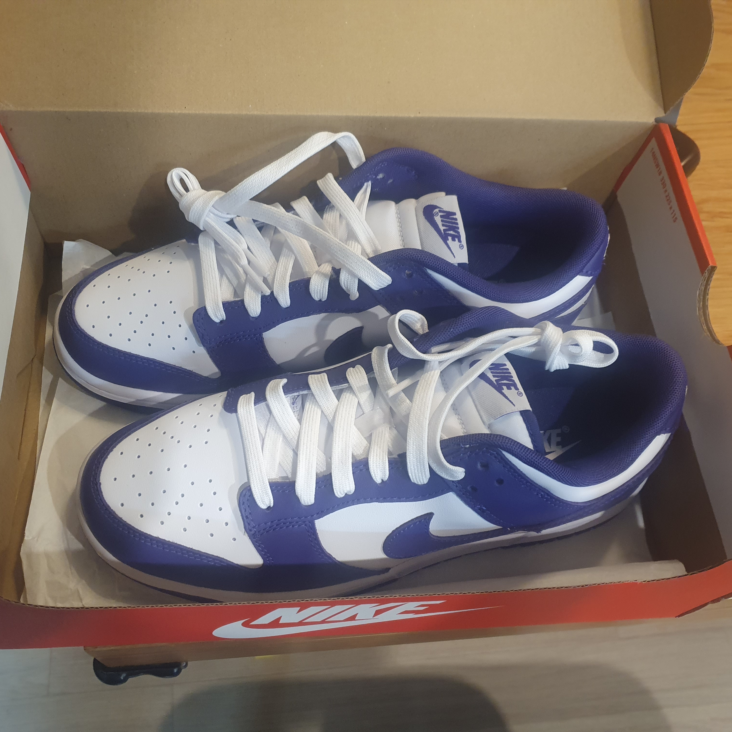 Nike Dunk Low Retro Championship Court Purple 착용 스타일