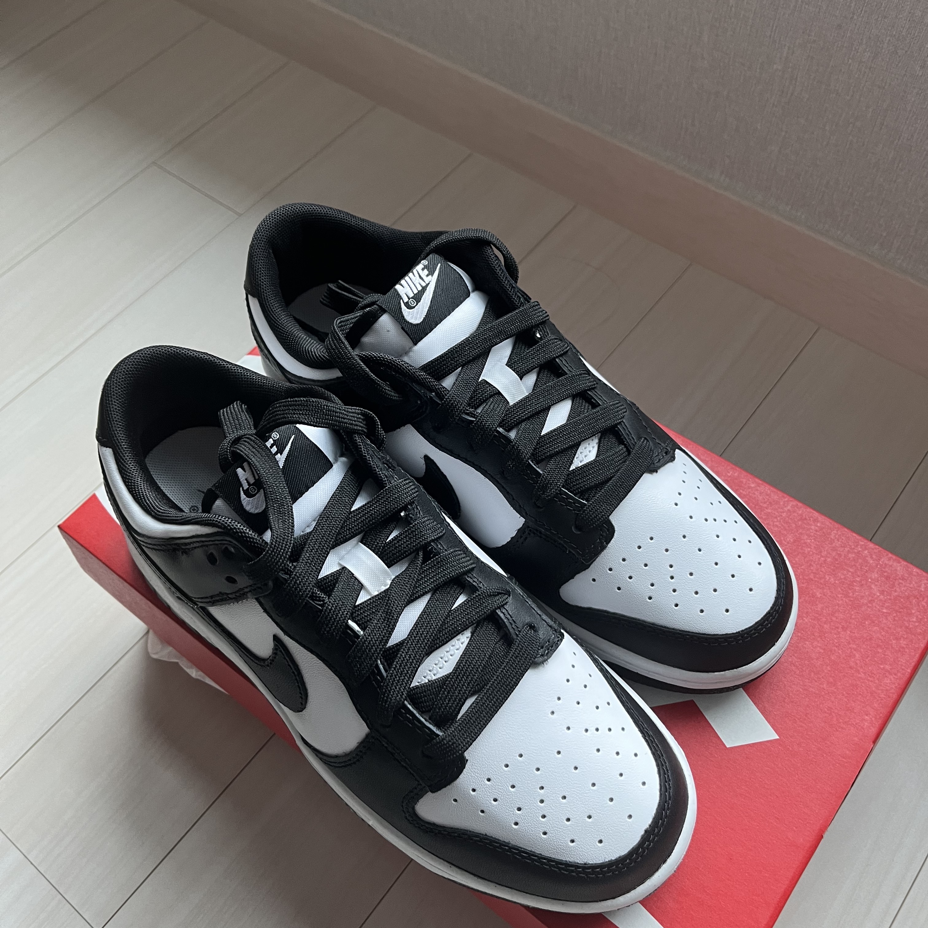 Nike Dunk Low Retro Black 착용 스타일