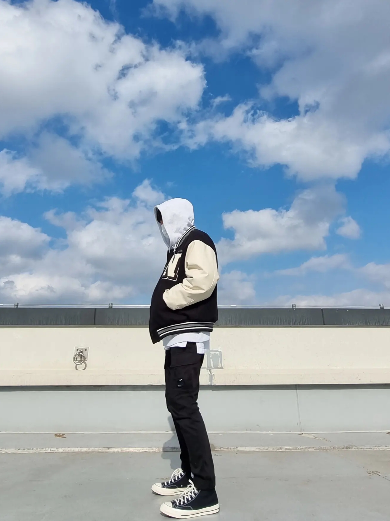 Stussy Basic Stussy Hoodie Ash Heather 2021, Converse Chuck 70 Hi Black 착용 스타일 - 2