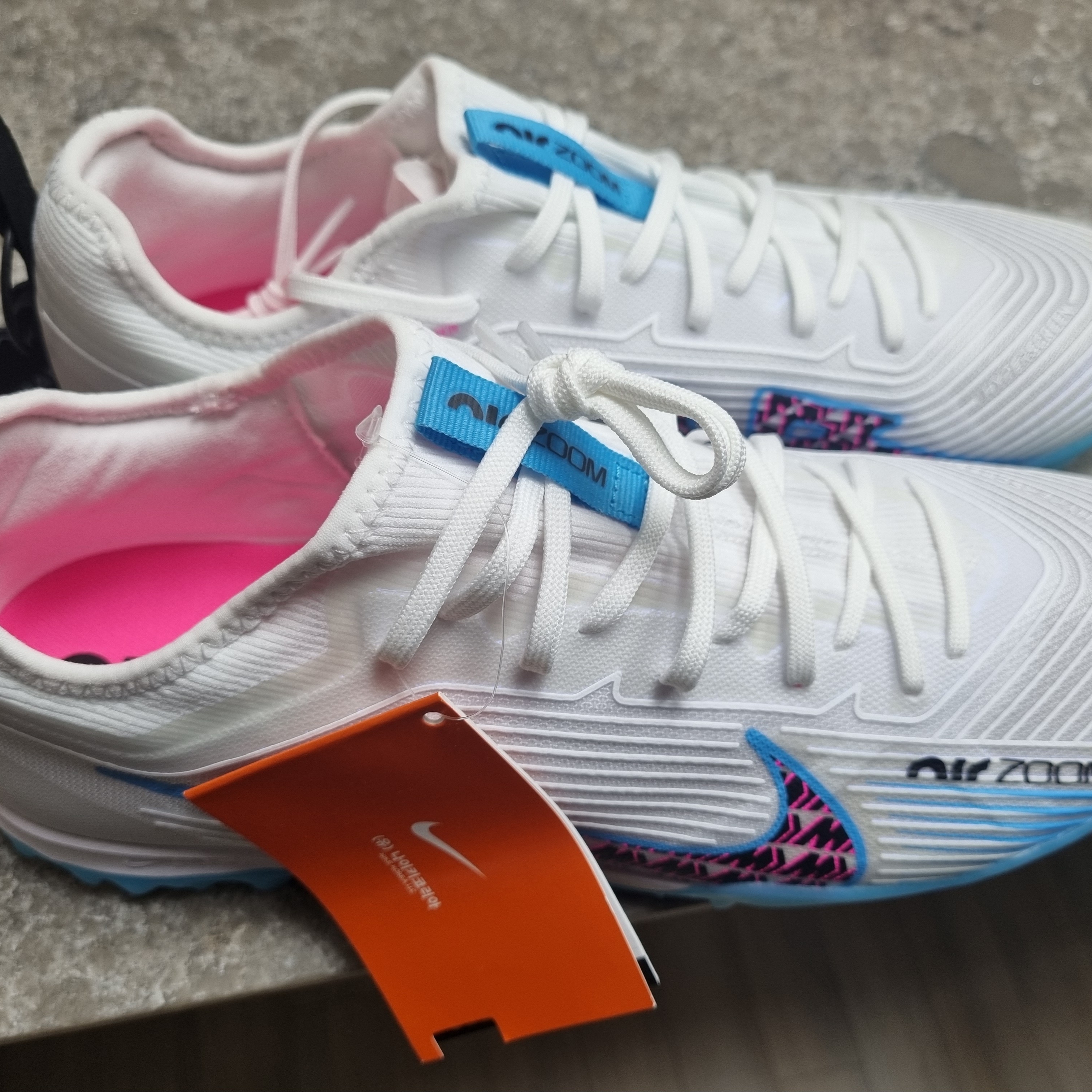 Nike Zoom Mercurial Vapor 15 Pro TF White Baltic Blue 착용 스타일 - 3