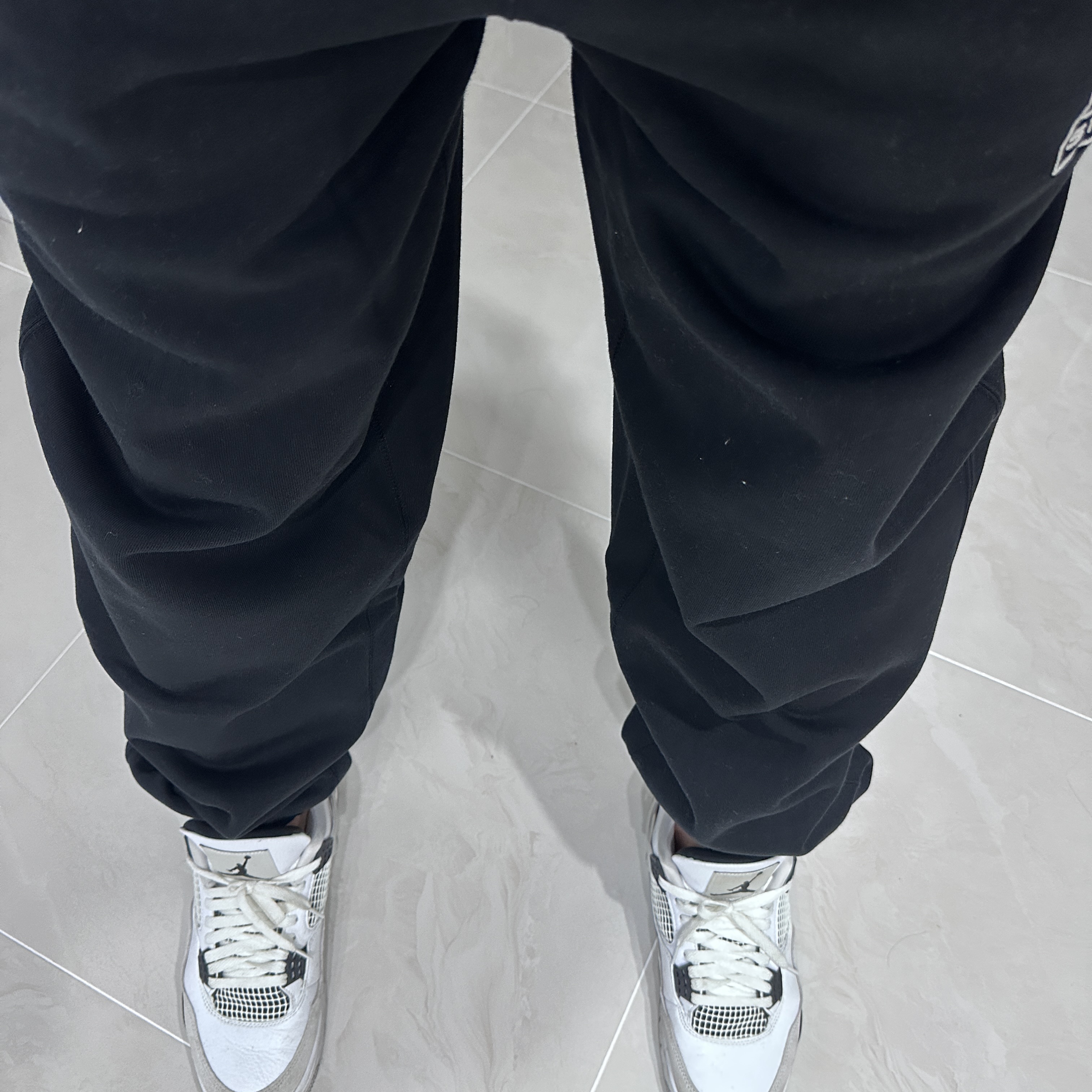 Nike x Stussy NRG Washed Fleece Pants Black (DO5296-010) 착용 스타일 - 4