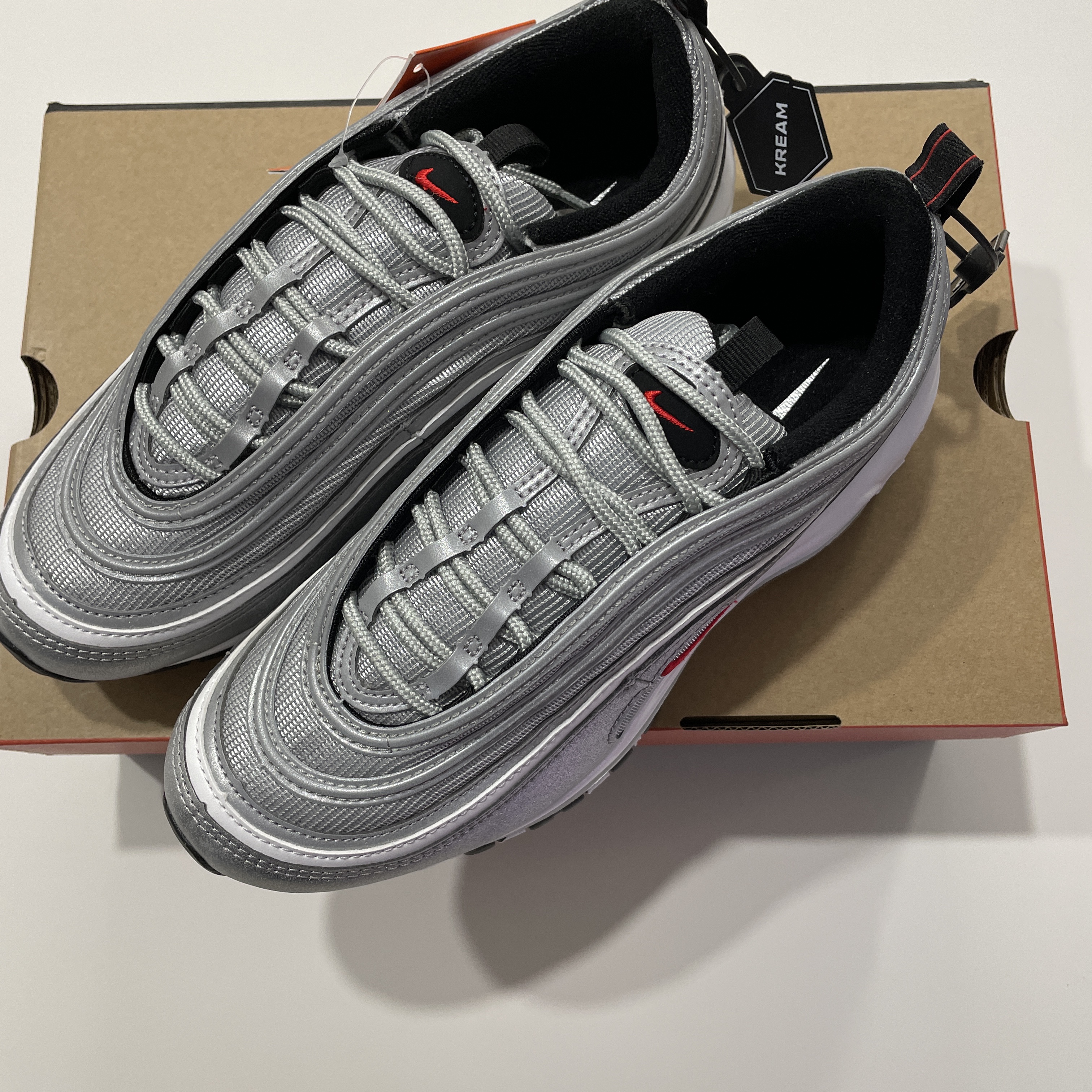 Nike Air Max 97 OG Silver Bullet 2022 착용 스타일 - 2