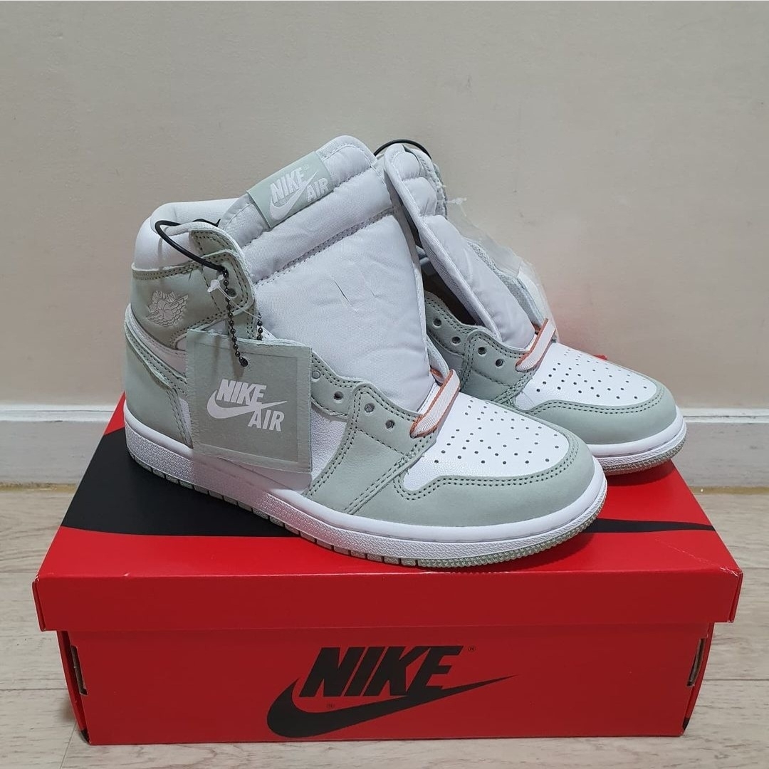 (W) Jordan 1 Retro High OG Seafoam 착용 스타일