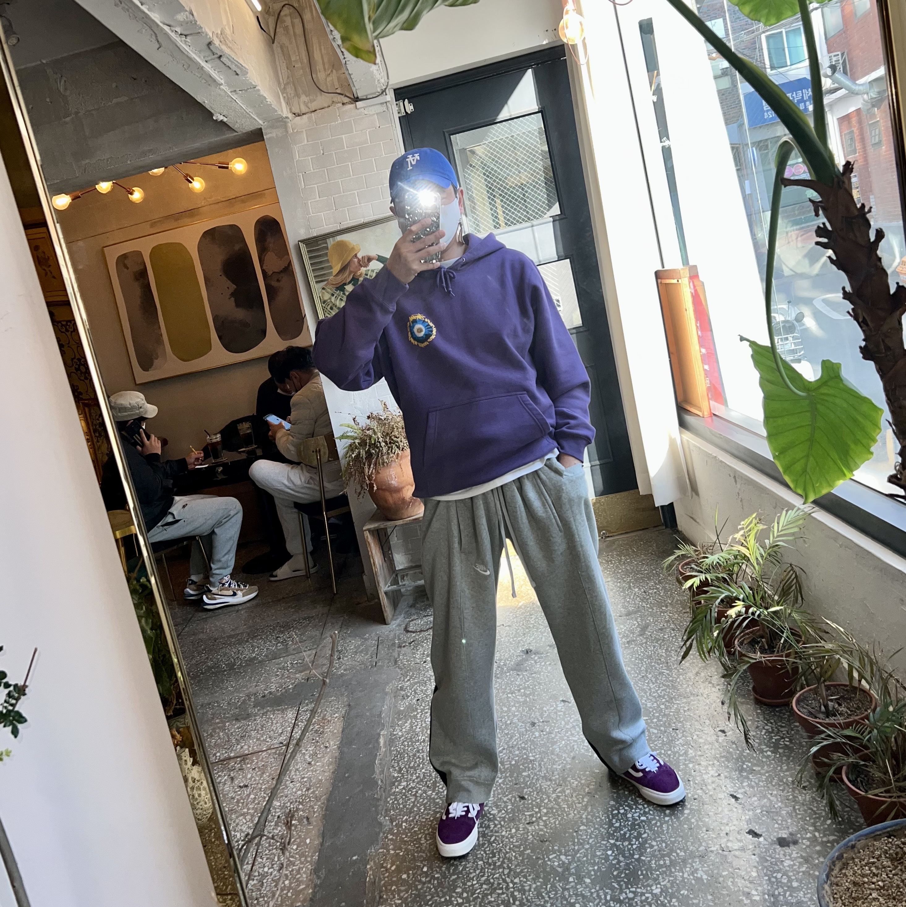 Stussy Cosmos Hood Purple 착용 스타일 - 2