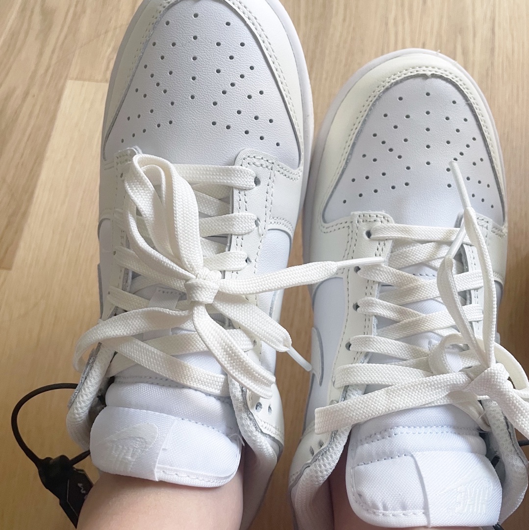 (W) Nike Dunk Low White and Sail 착용 스타일