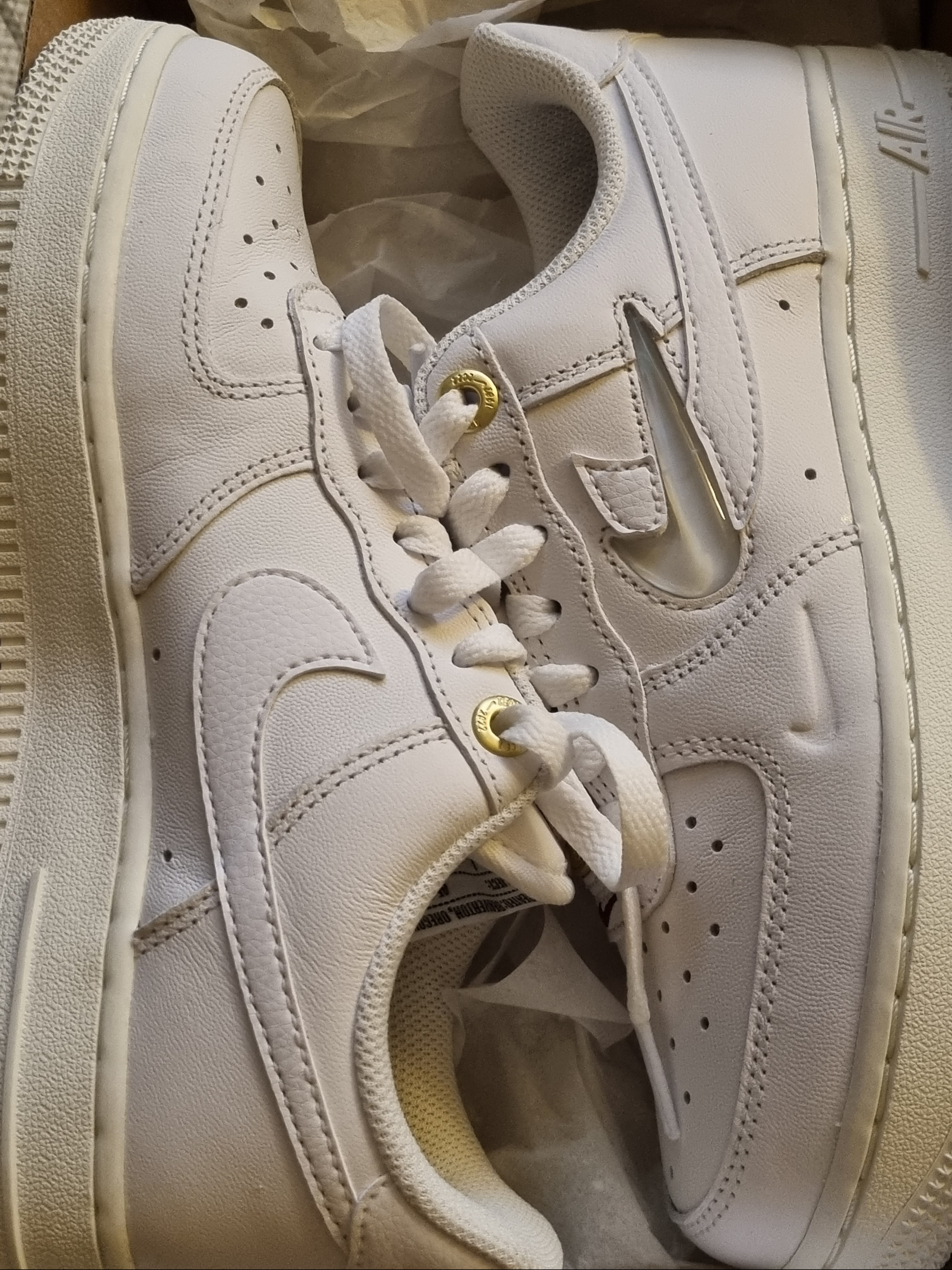 Nike Air Force 1 '07 PRM 40th Anniversary Join Forces White 착용 스타일