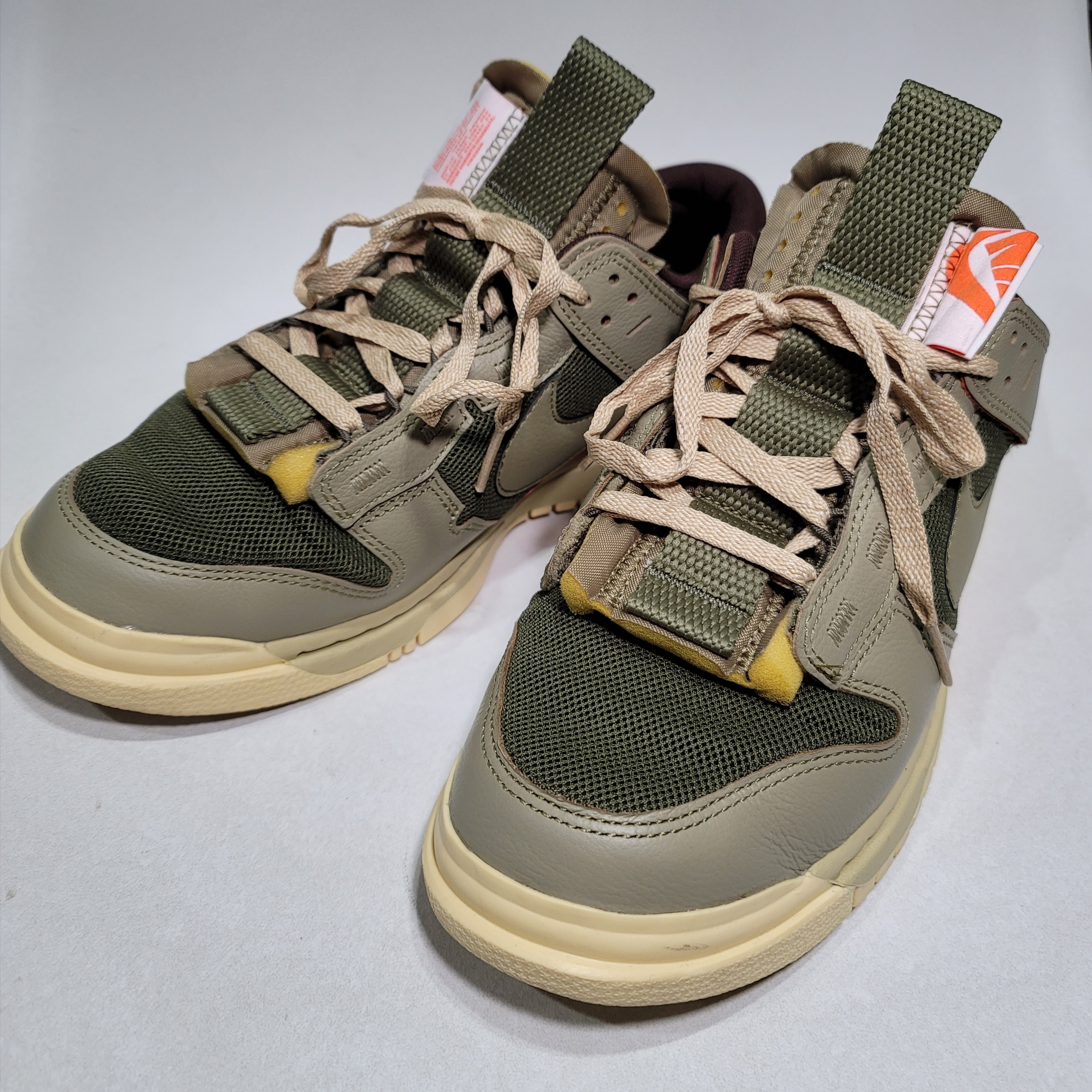 Nike Air Dunk Jumbo Medium Olive 착용 스타일