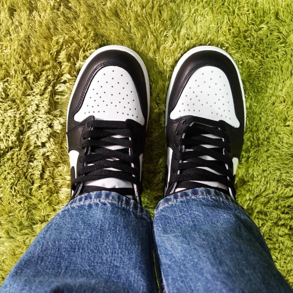Jordan 1 High 85 Black White 착용 스타일 - 5