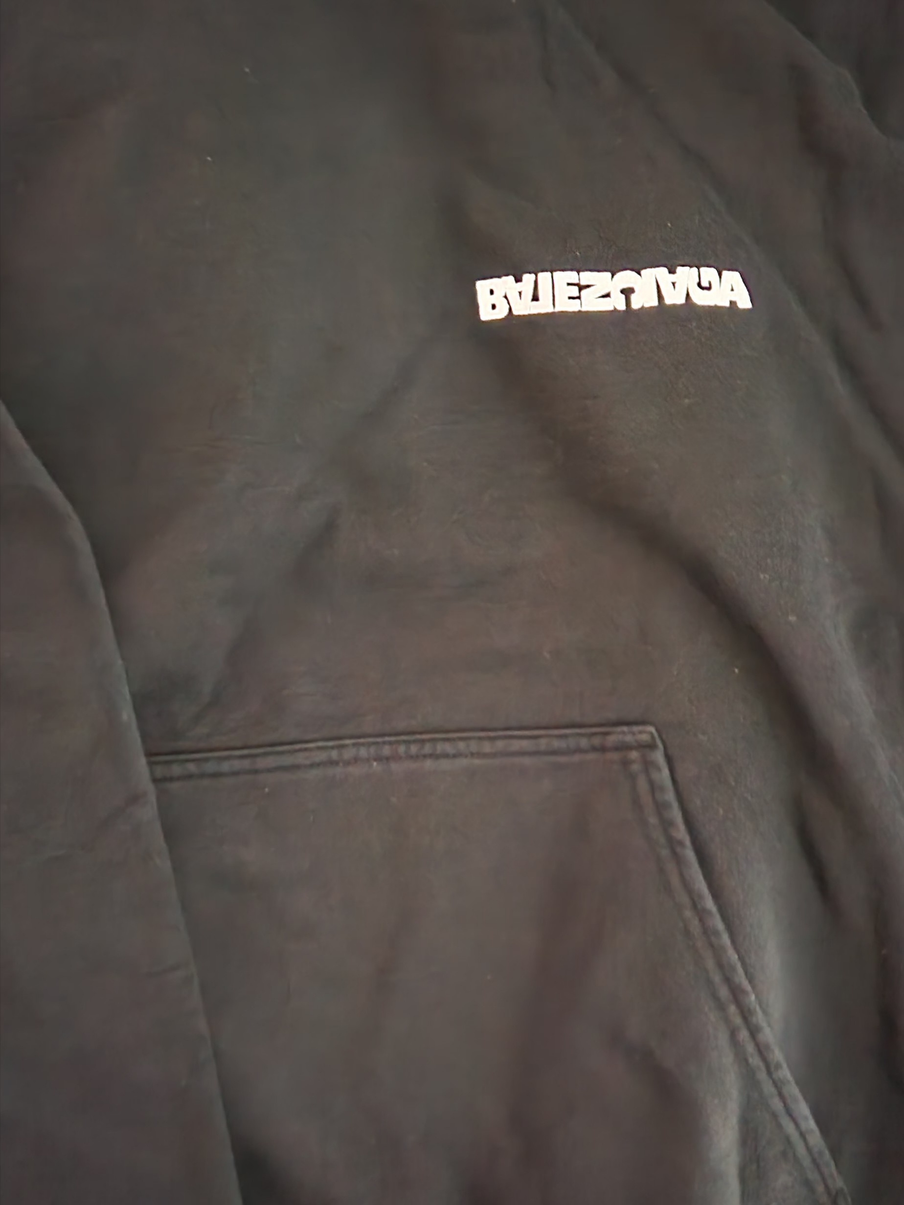 Balenciaga Turn Wide Fit Hoodie Black 착용 스타일