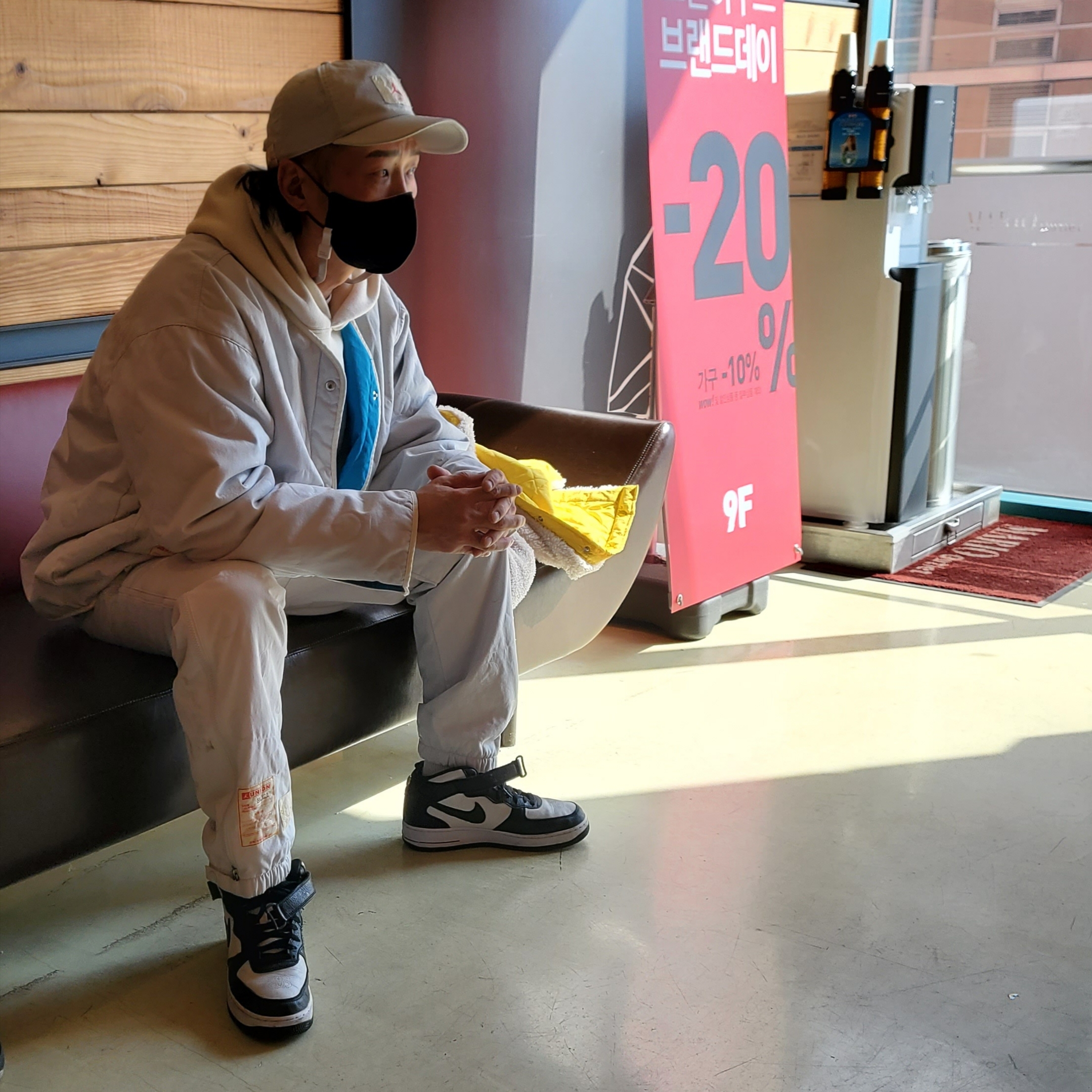 Jordan x Union Reversible Jacket Equater Blue - US/EU, Jordan x Union Pants Photon Dust - Asia 착용 스타일 - 1