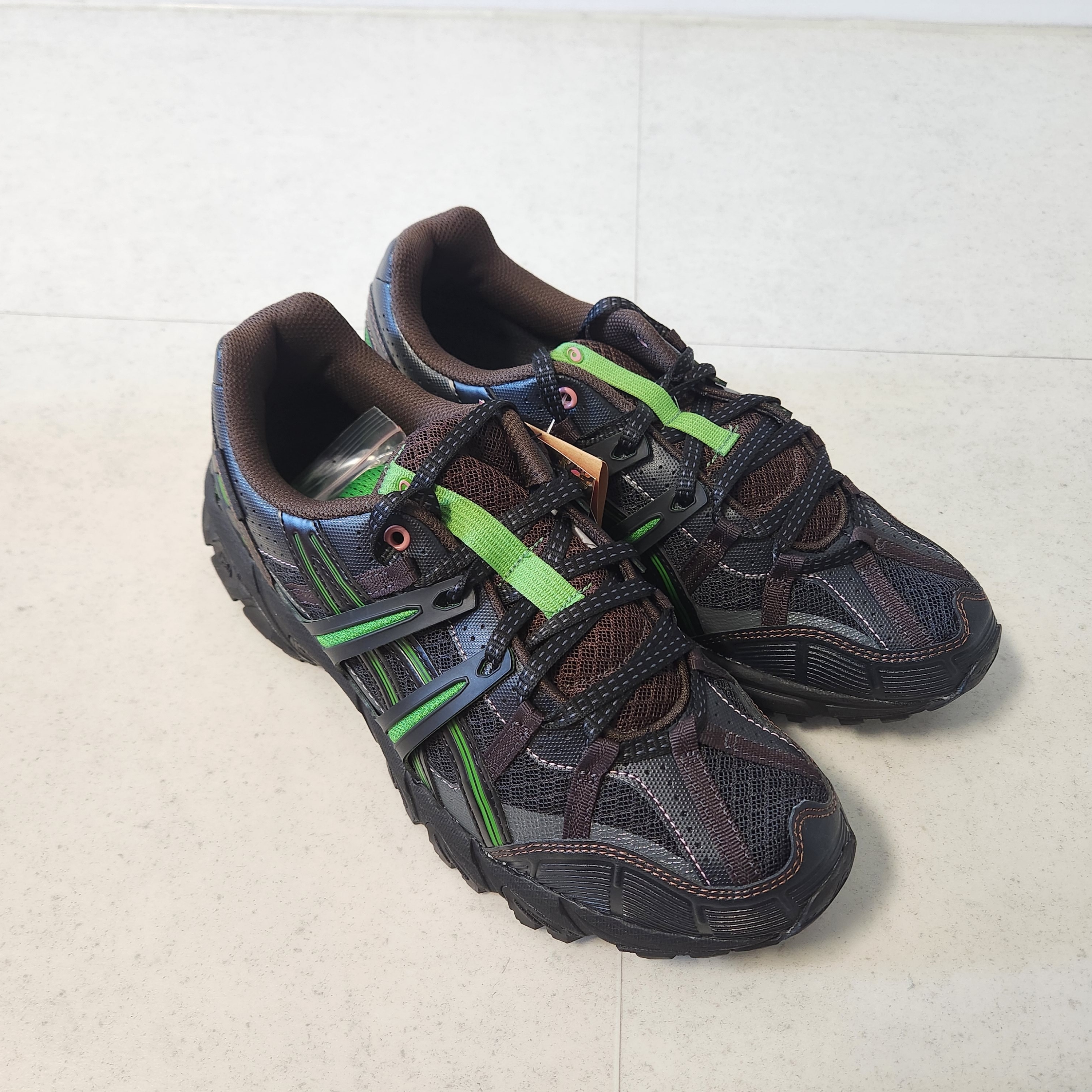 Asics x Andersson Bell Gel-Sonoma 15-50 Black Green 착용 스타일 - 2