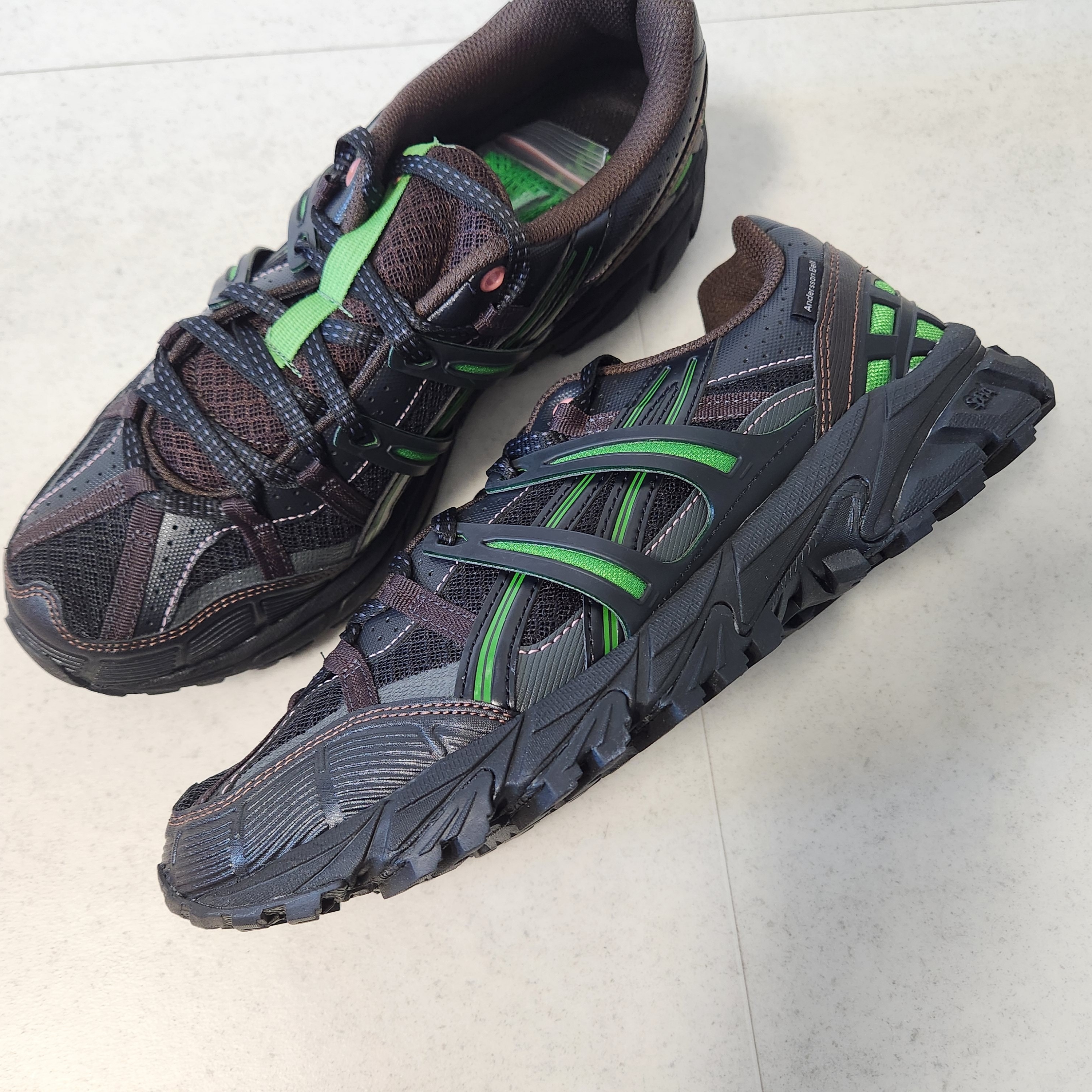 Asics x Andersson Bell Gel-Sonoma 15-50 Black Green 착용 스타일 - 3