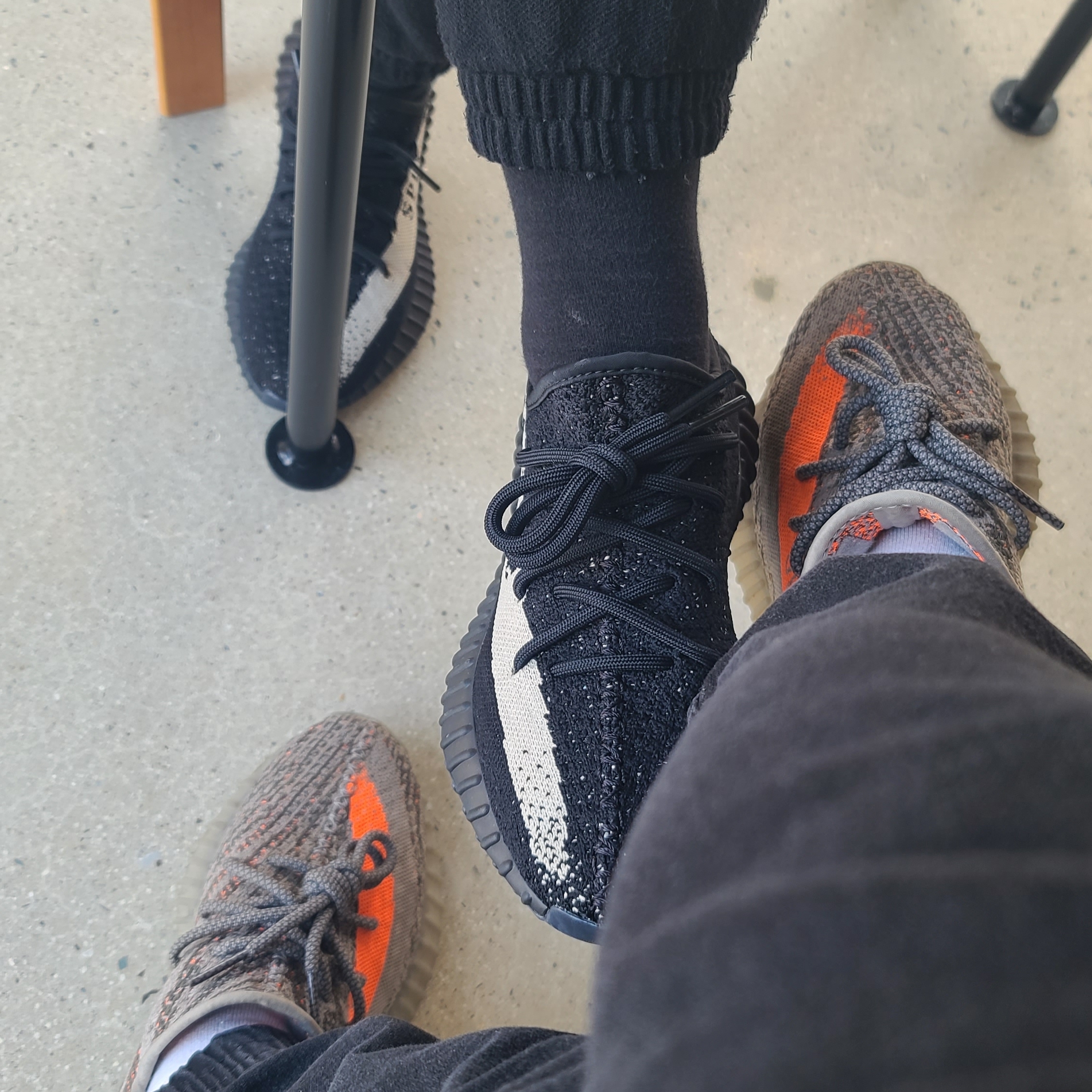 Adidas Yeezy Boost 350 V2 Beluga - Reflective, Adidas Yeezy Boost 350 V2 Core Black White 2022 착용 스타일
