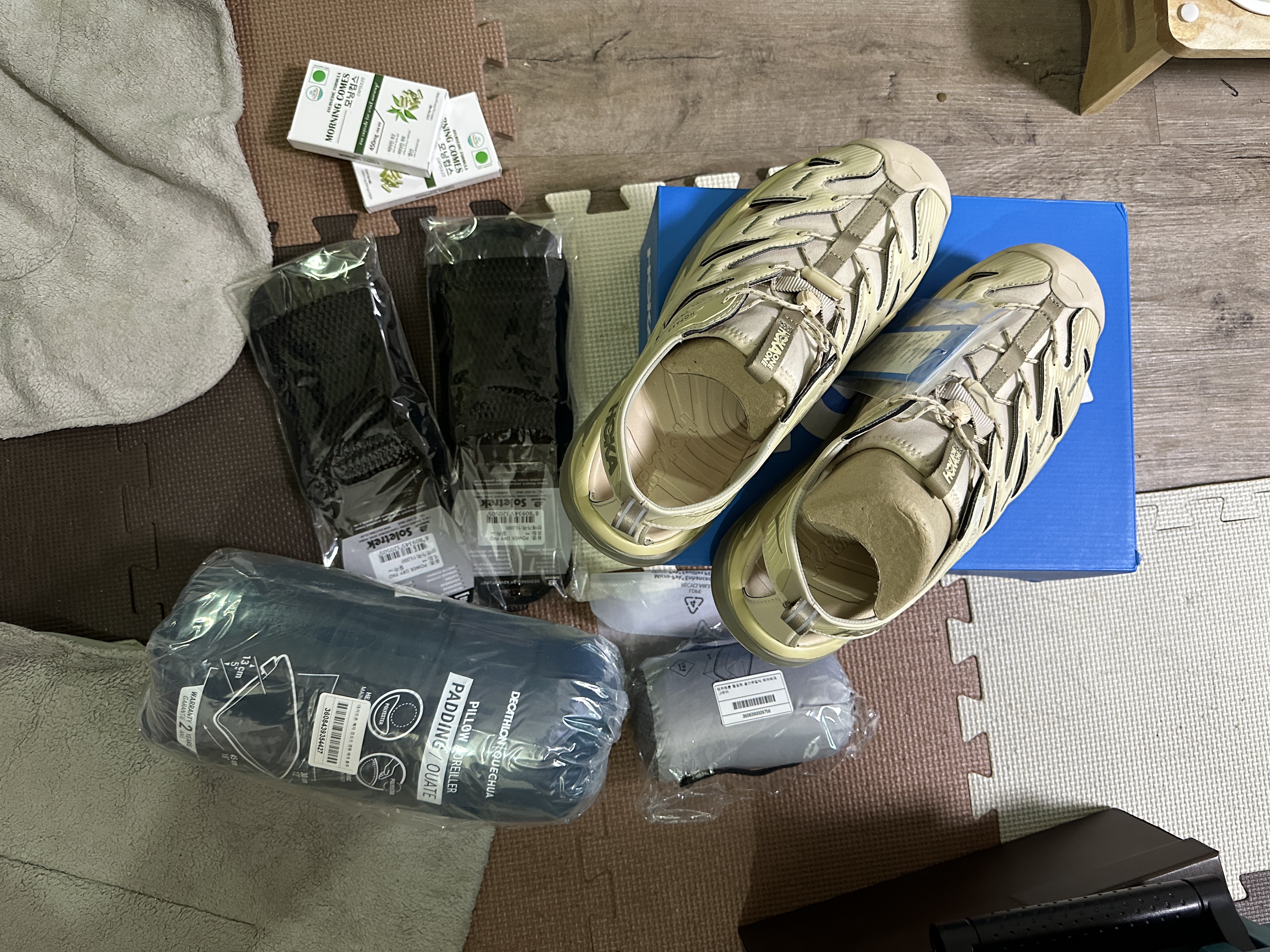 Hoka Hopara Shifting Sand Dune 착용 스타일