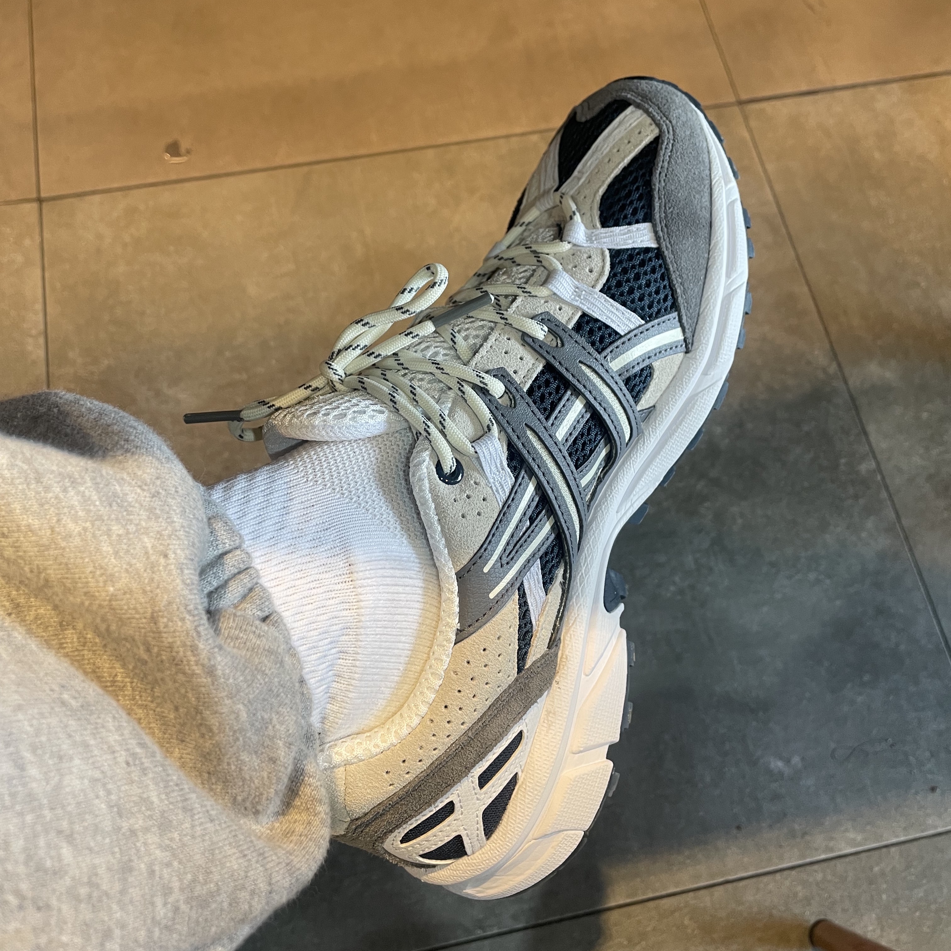 Asics Gel-Sonoma 15-50 French Blue 착용 스타일 - 2