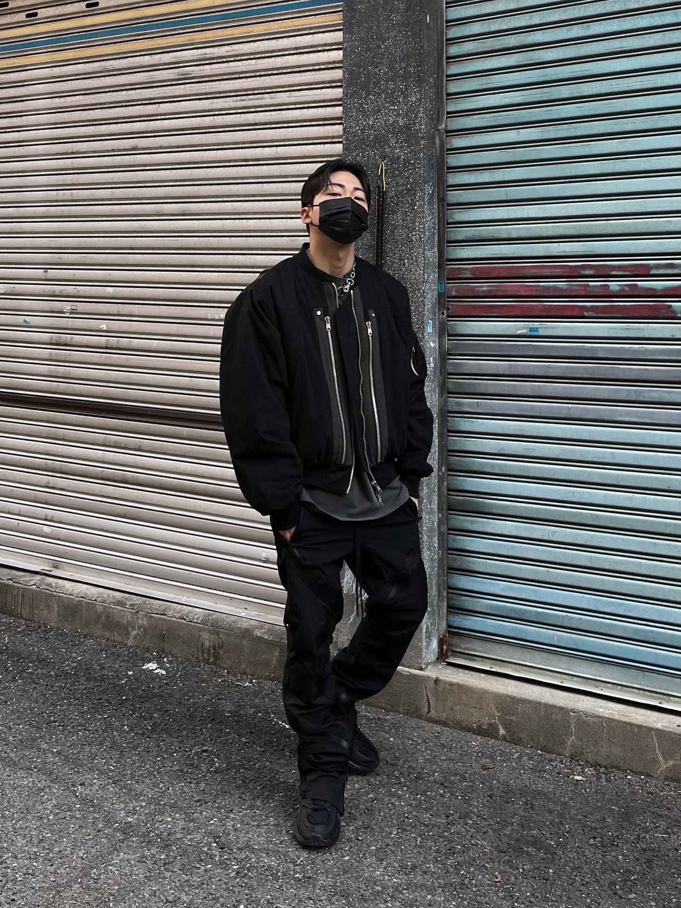 Undermycar Rumlow Back Zip Cotton Garment Bomber Dark Gull - 22FW, Reebok x Kanghyuk Premier Road Modern Mid Black 착용 스타일