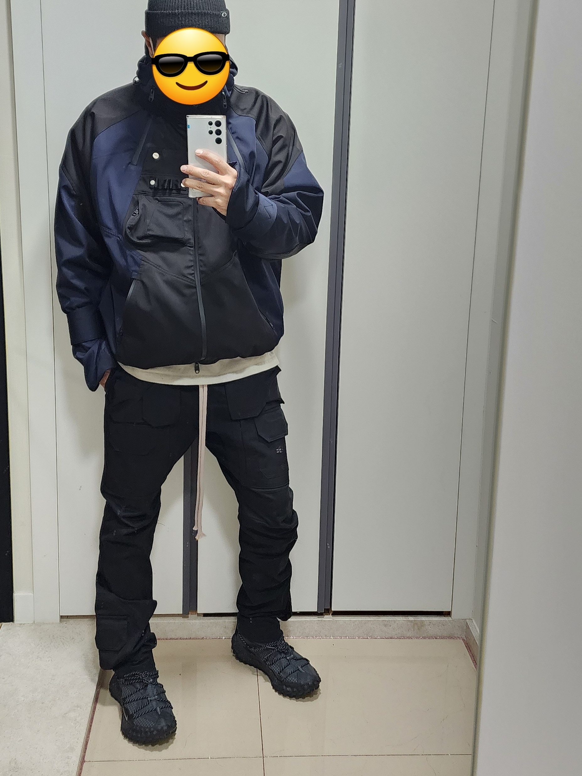Undermycar Kame Multi Zip Turtle Shell Parka After Midnight - 22FW, Nike ACG Mountain Fly Low Gore-Tex SE Dark Smoke Grey 착용 스타일 - 3