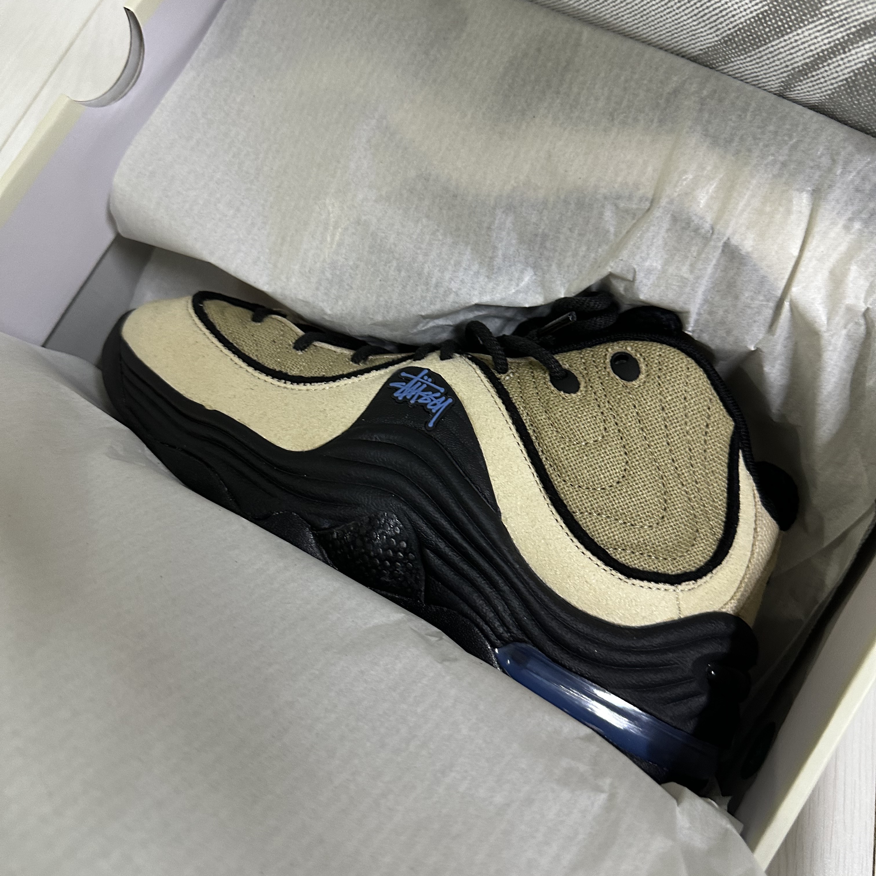 Nike x Stussy Air Penny II Rattan and Limestone 착용 스타일 - 3