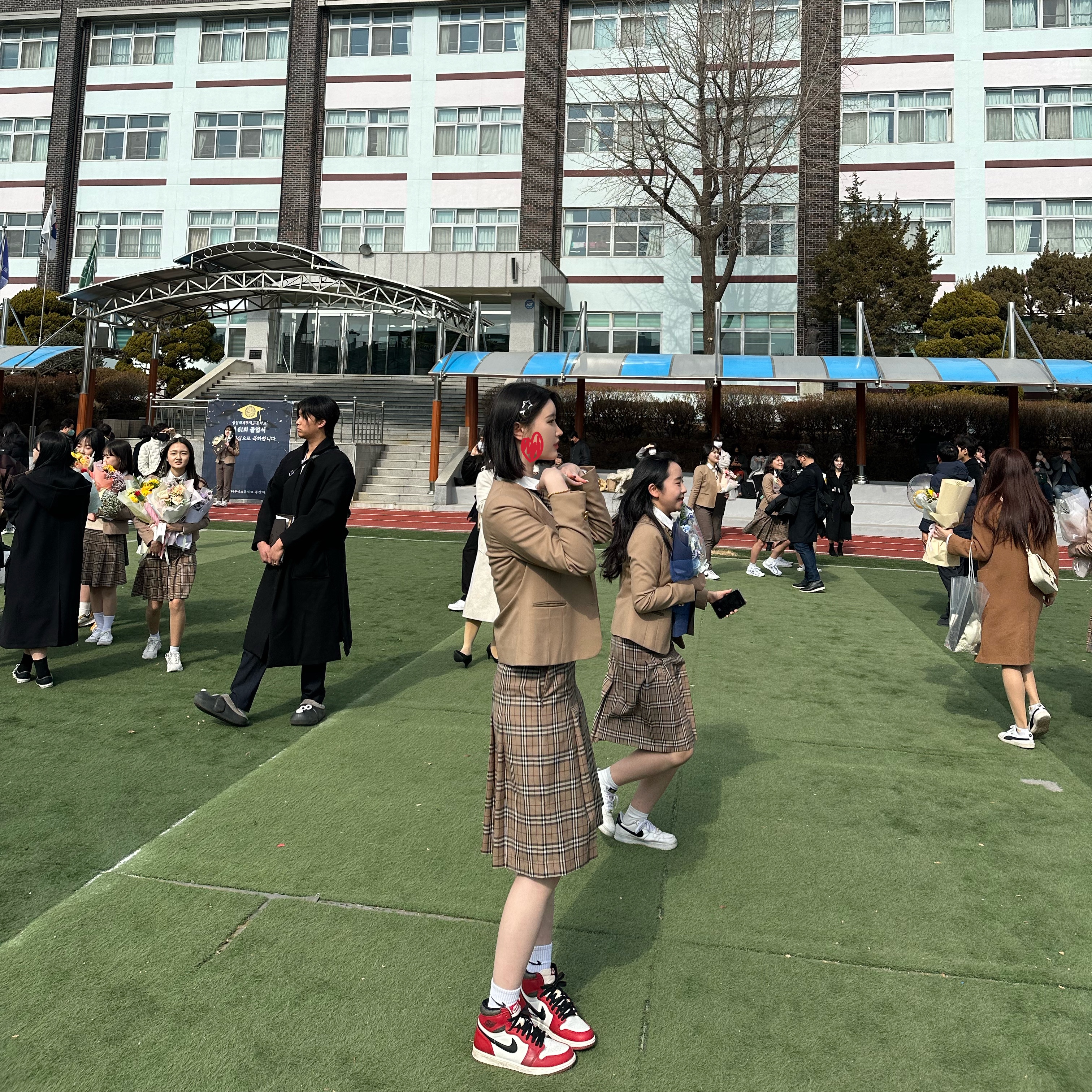 Jordan 1 Retro High OG Chicago 2022 착용 스타일 - 1