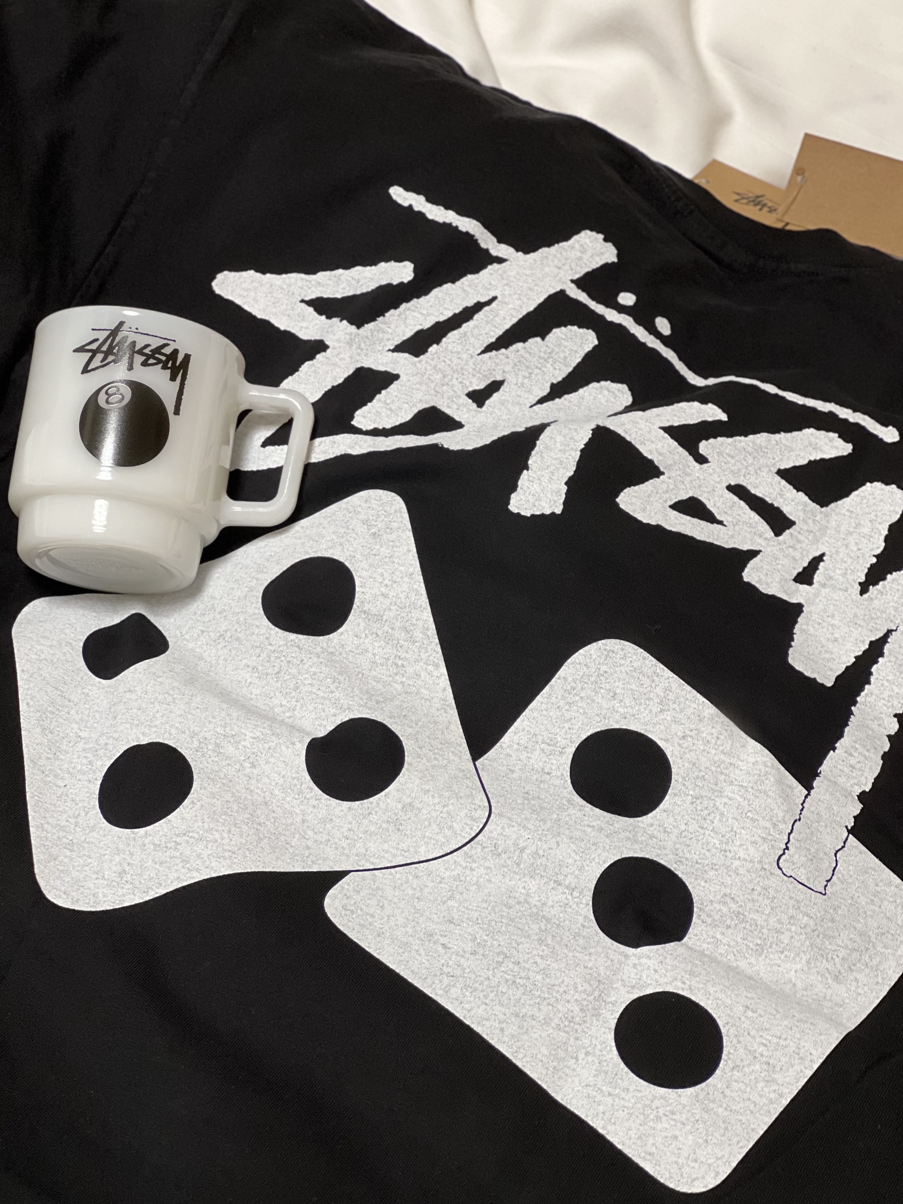 Stussy 8 Ball Milk Glass Stacking Mug White, Stussy Dice Pigment Dyed T-Shirt Black 2023 착용 스타일