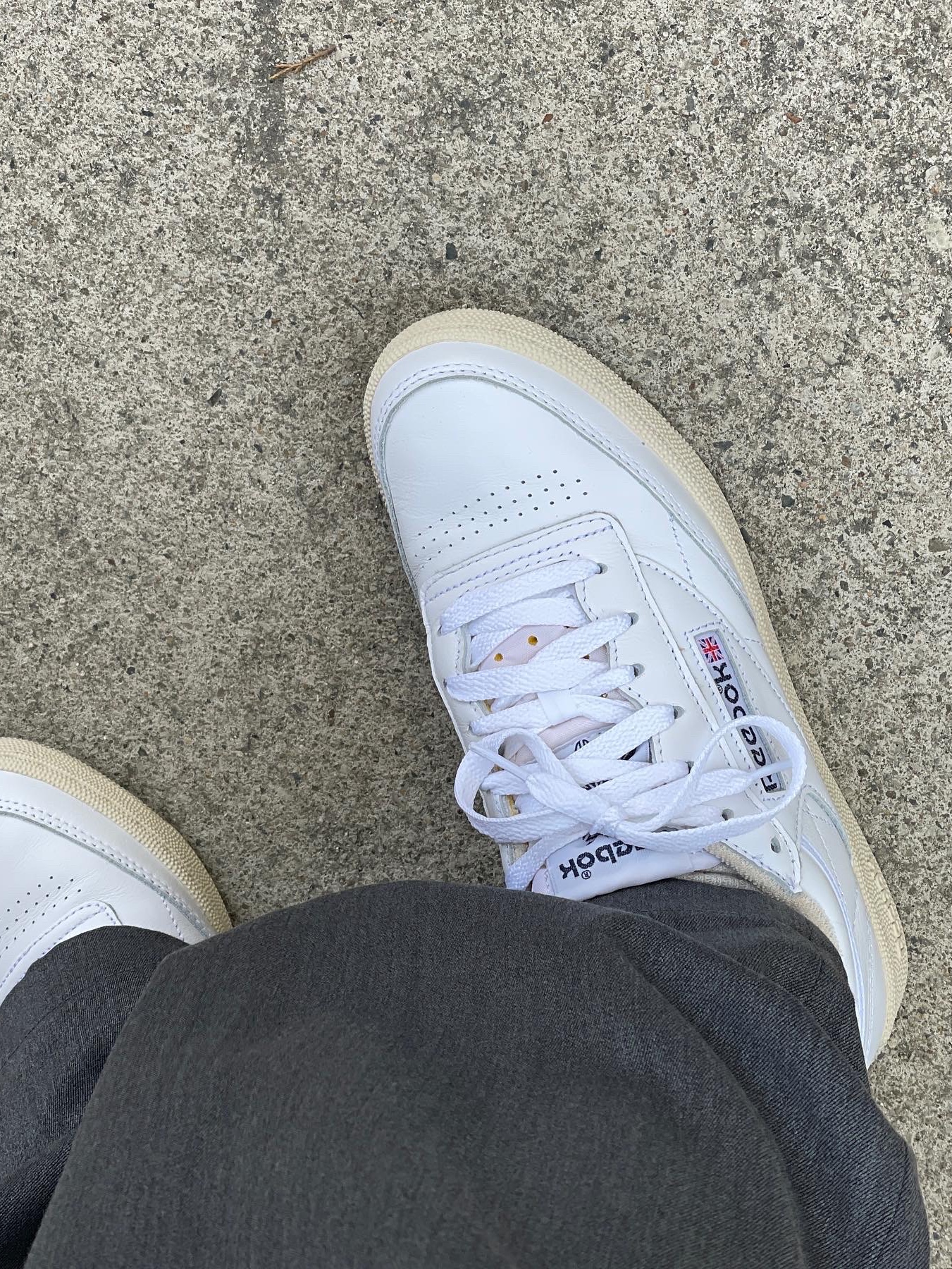 Reebok Club C 85 Vintage Retro White 착용 스타일 - 5