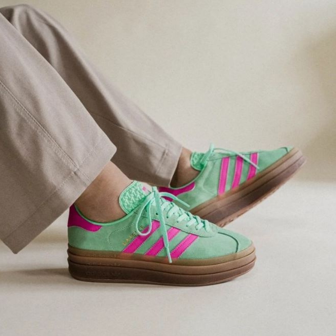 (W) Adidas Gazelle Bold Pulse Mint Pink, Zara x Ader Error Patchwork Jeans Blue 착용 스타일 - 5