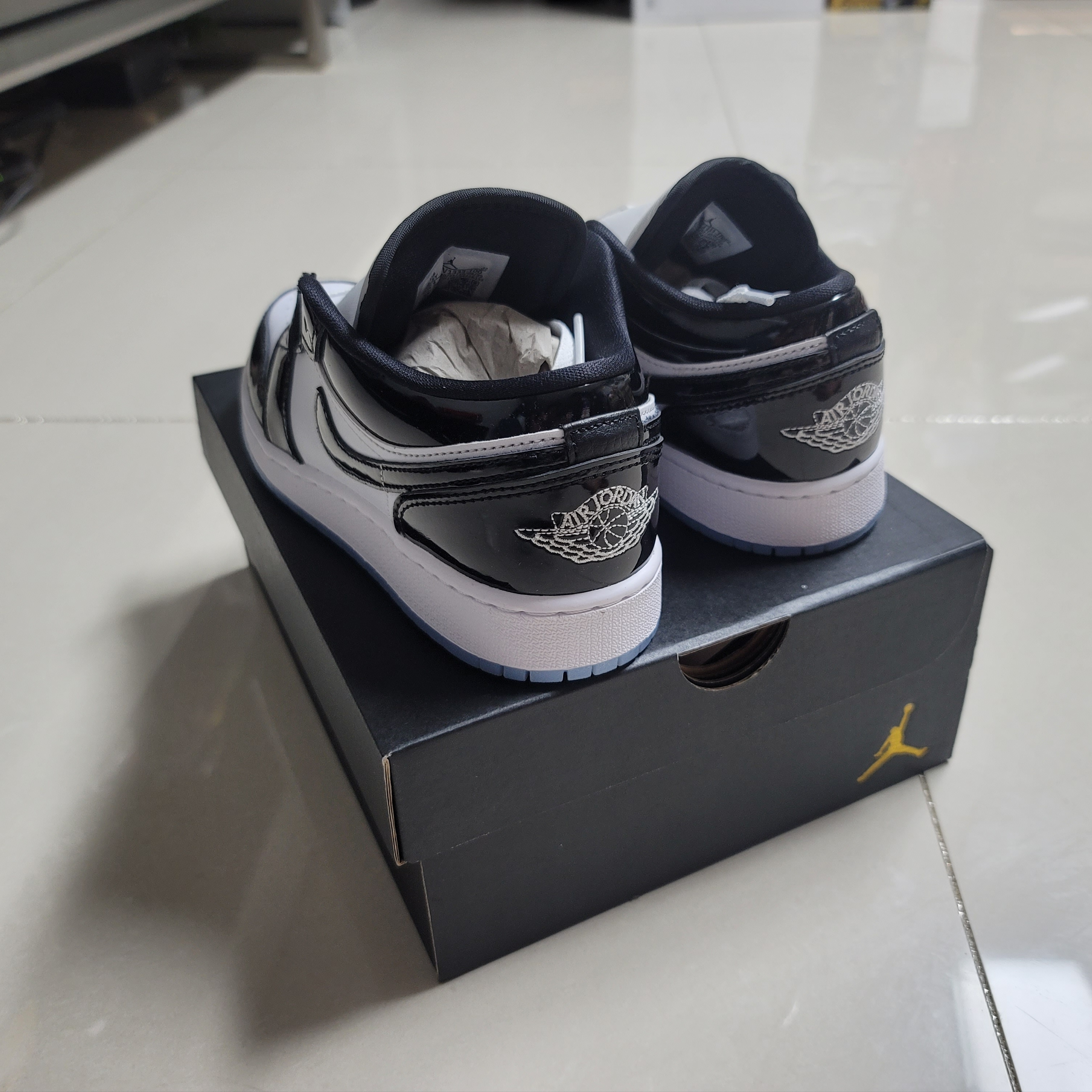 (GS) Jordan 1 Low SE Concord 착용 스타일 - 3