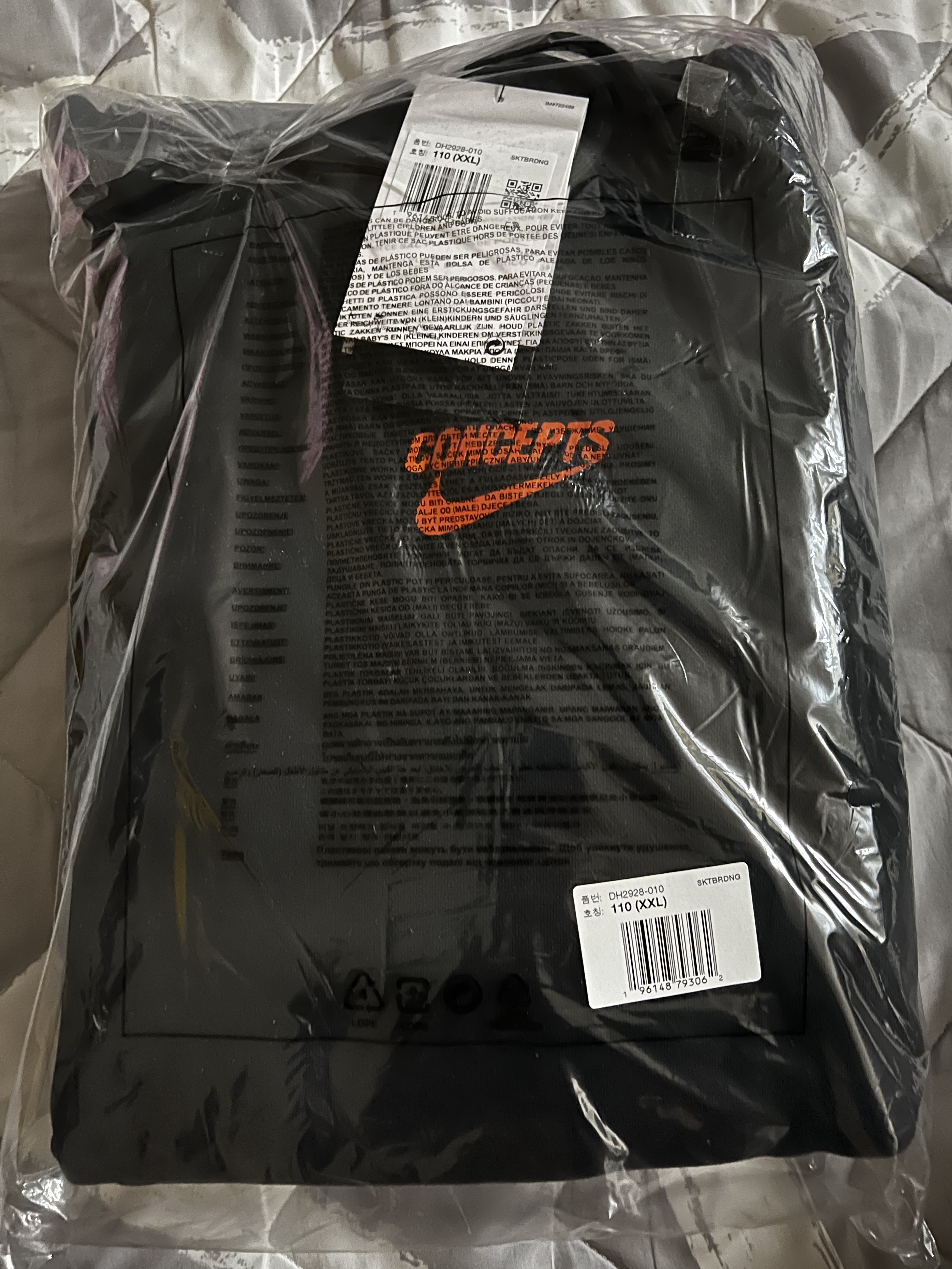 Nike x Concepts SB Fleece Hoodie Black - Asia 착용 스타일