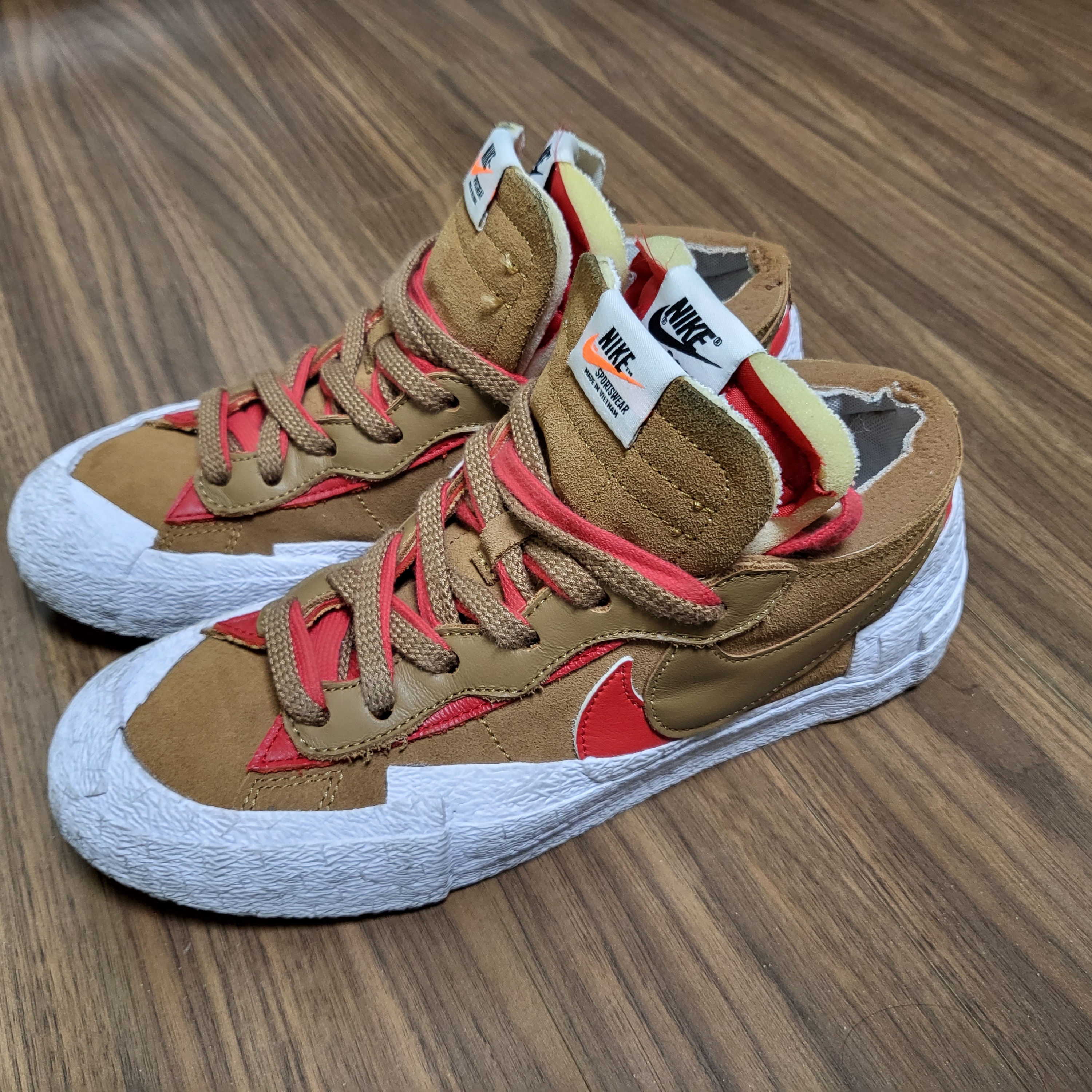 Nike x Sacai Blazer Low British Tan 착용 스타일