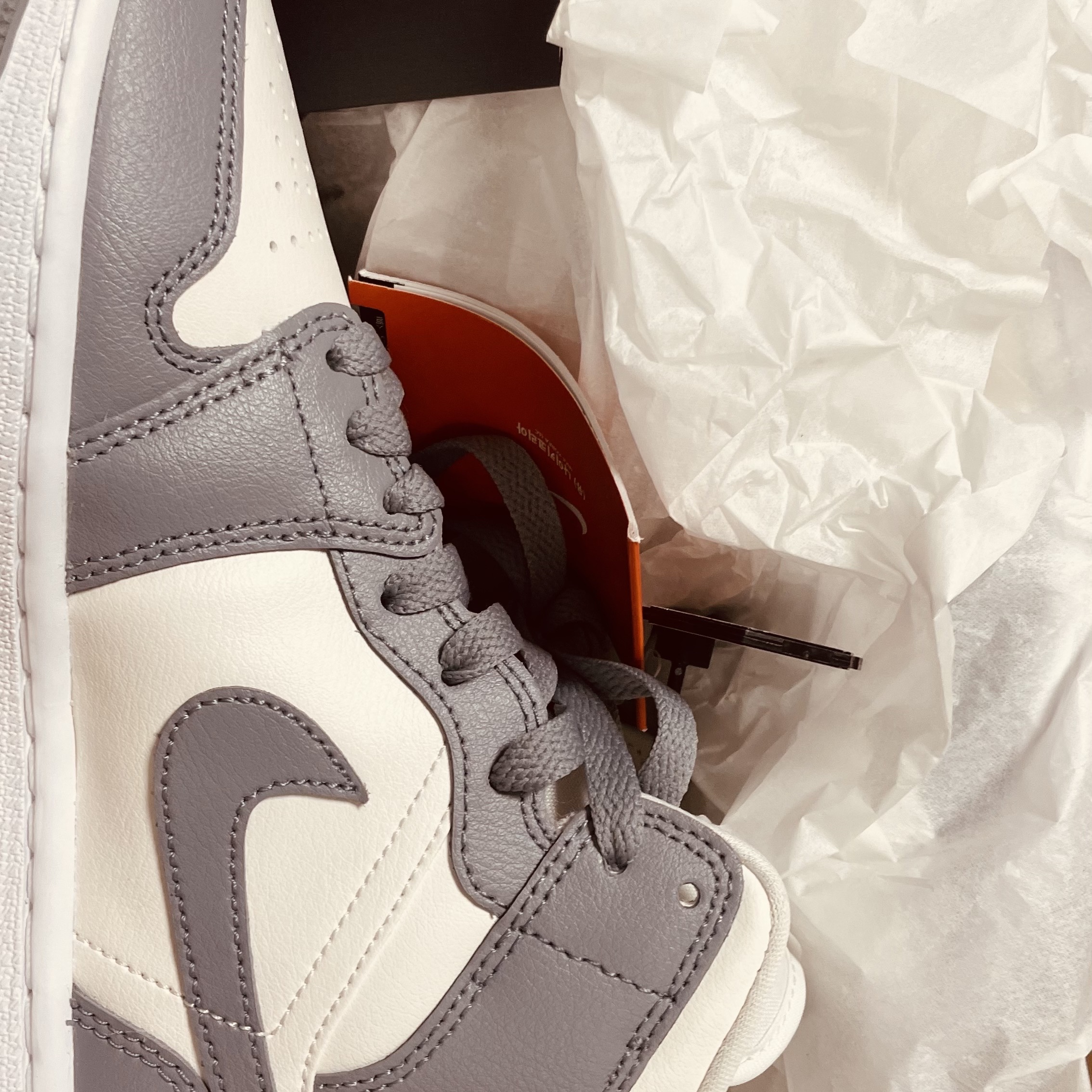 (W) Jordan 1 Mid Sail Stealth 착용 스타일 - 2