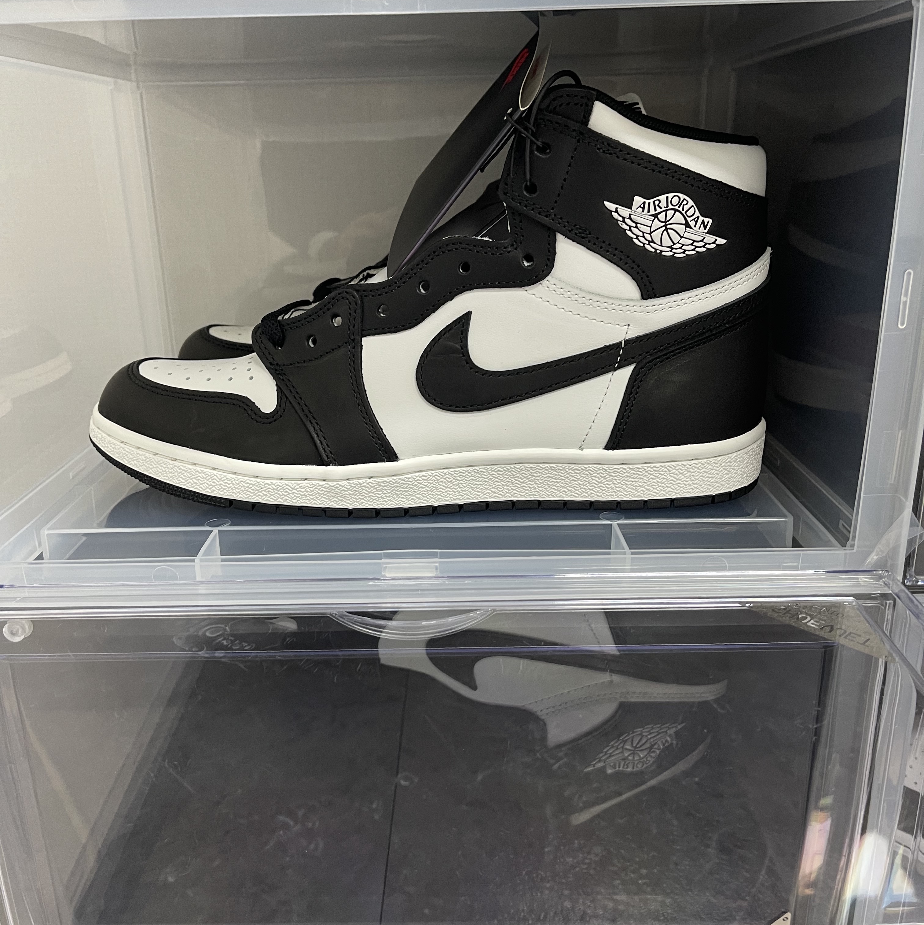 Jordan 1 High 85 Black White 착용 스타일 - 3