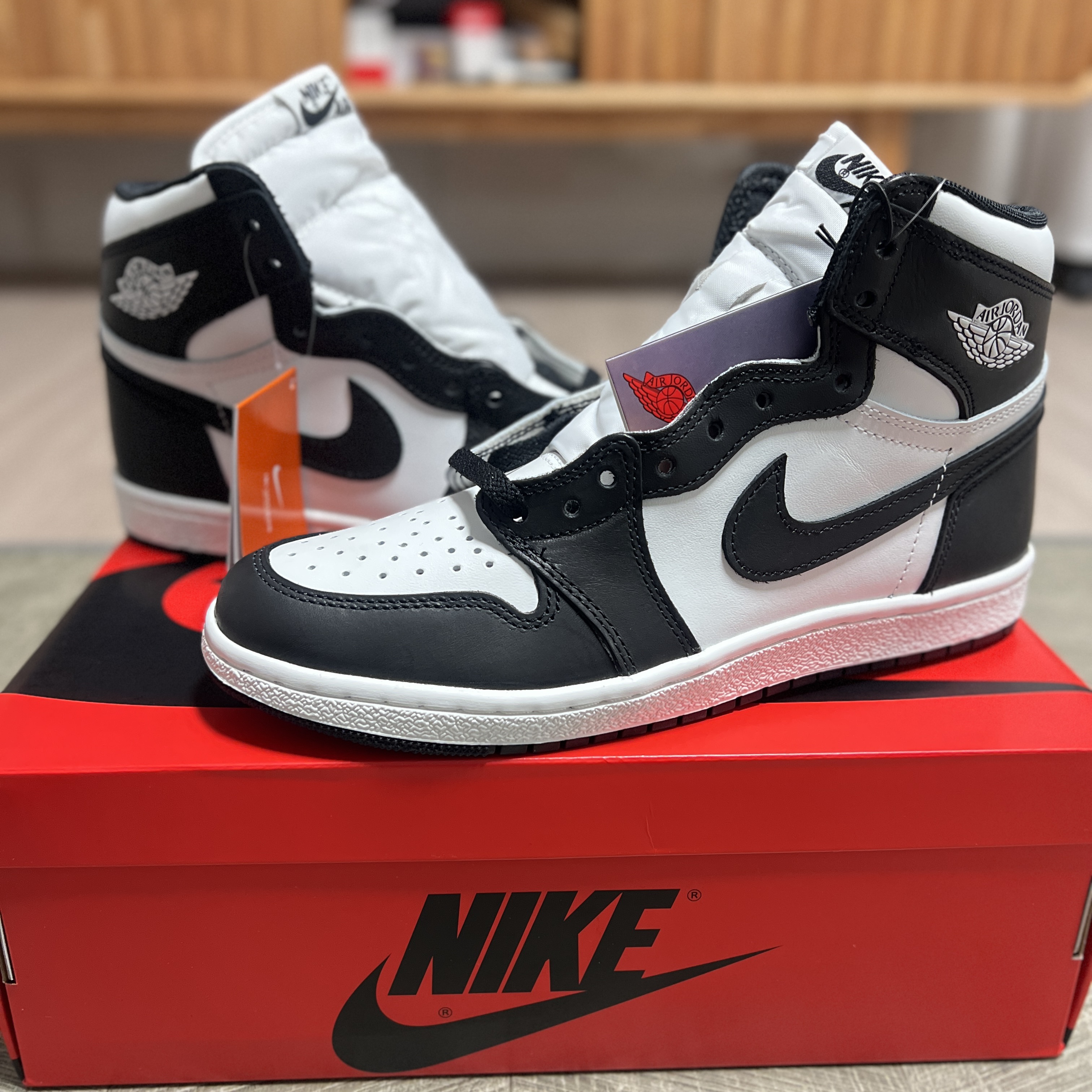 Jordan 1 High 85 Black White 착용 스타일