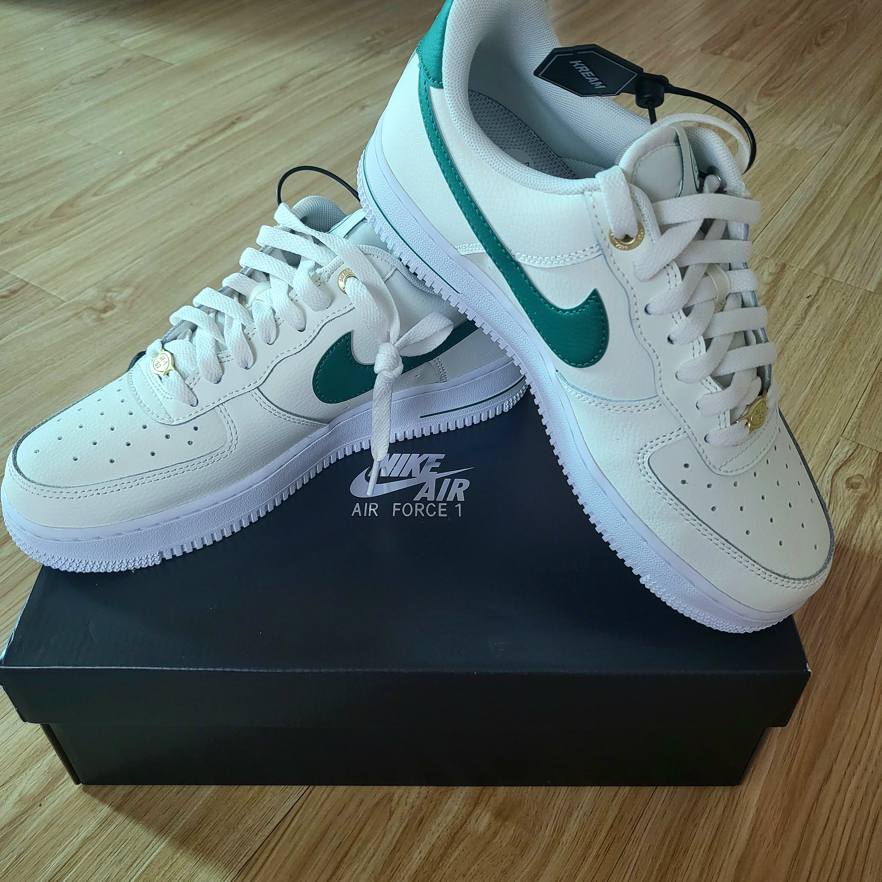 Nike Air Force 1 '07 LV8 40th Anniversary Join Forces Sail Malachite 착용 스타일