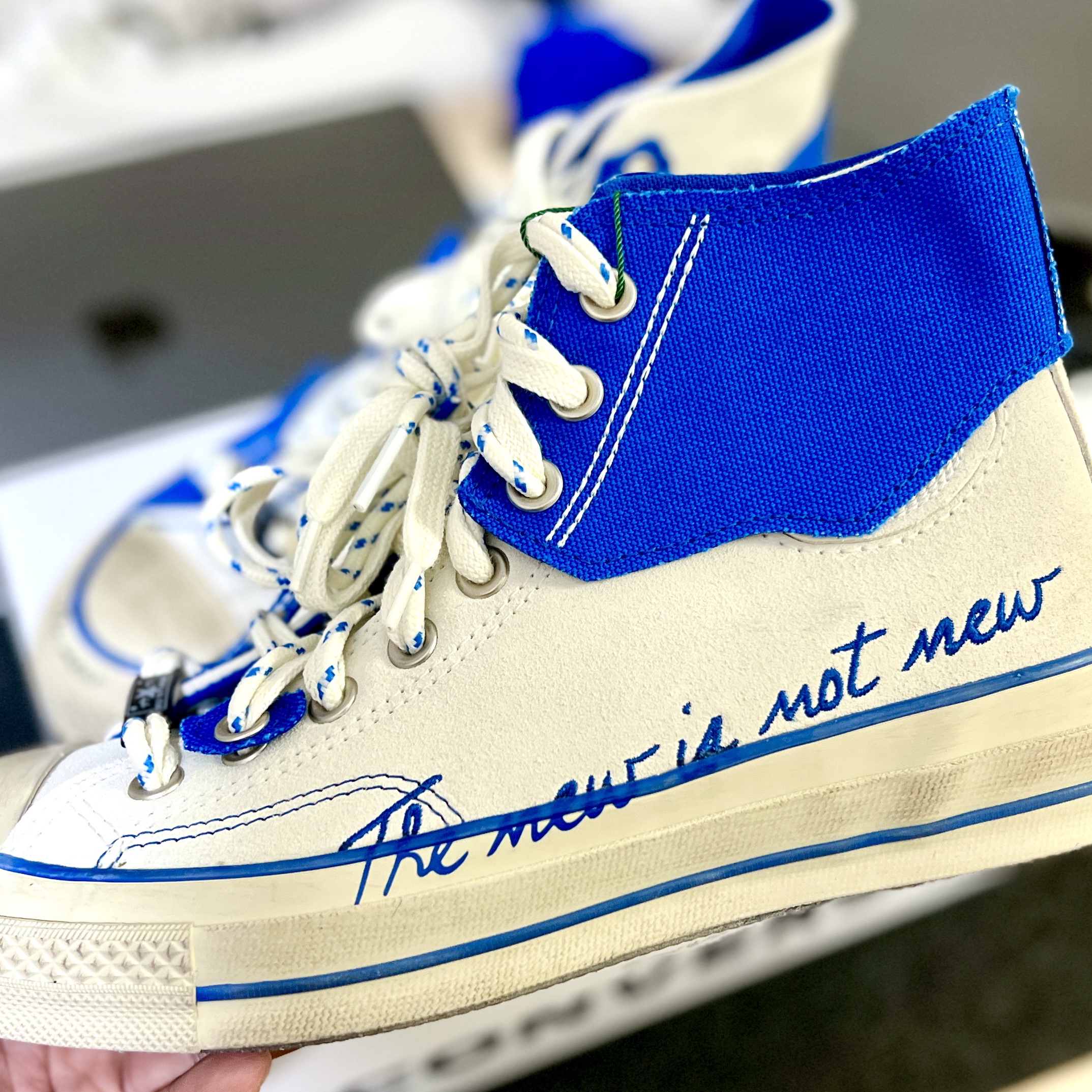 Converse x Ader Error Chuck 70 High White 착용 스타일 - 1