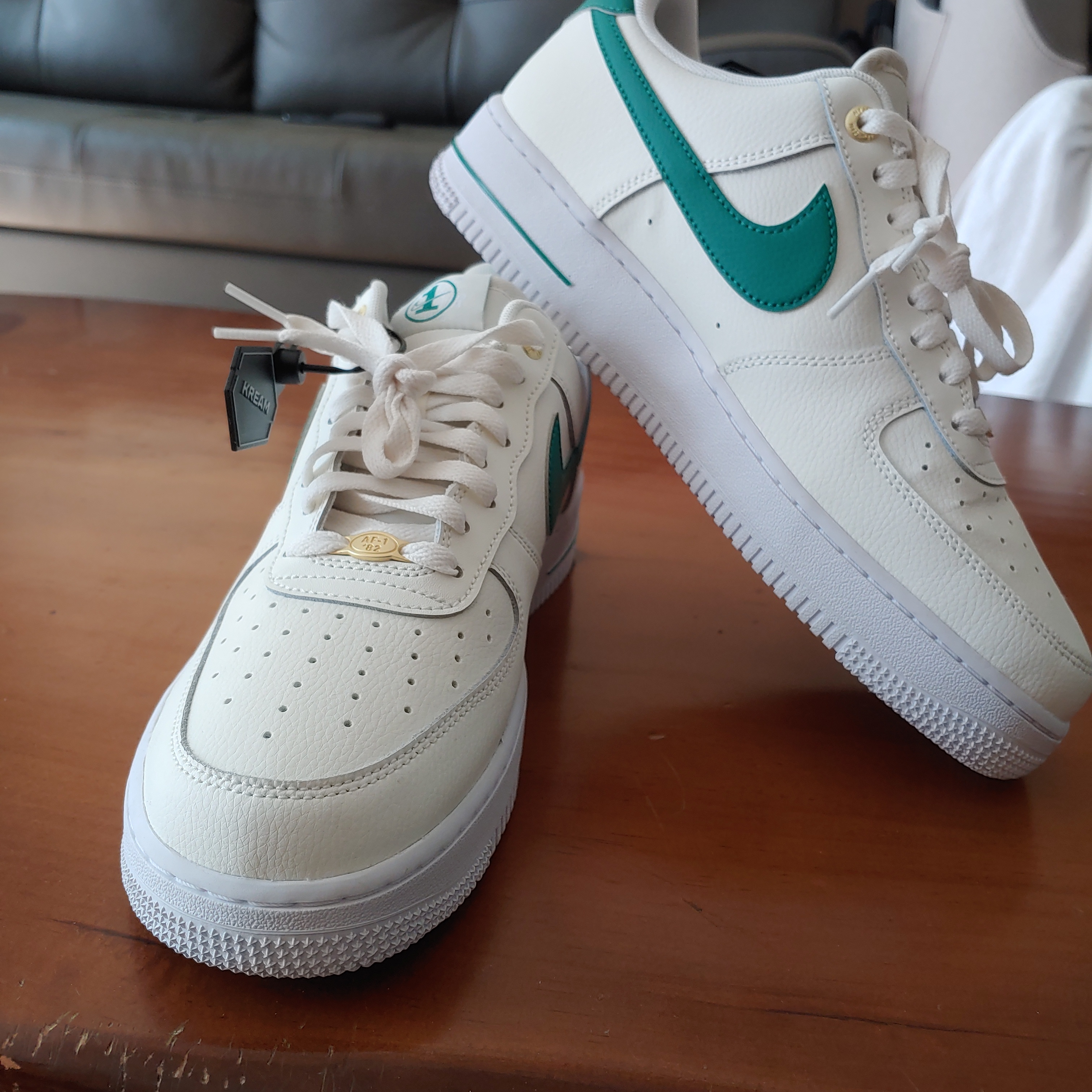 Nike Air Force 1 '07 LV8 40th Anniversary Join Forces Sail Malachite 착용 스타일 - 3