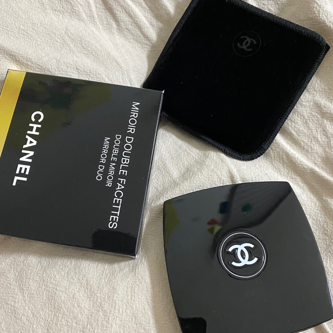 Chanel Miroir Double Facette 착용 스타일