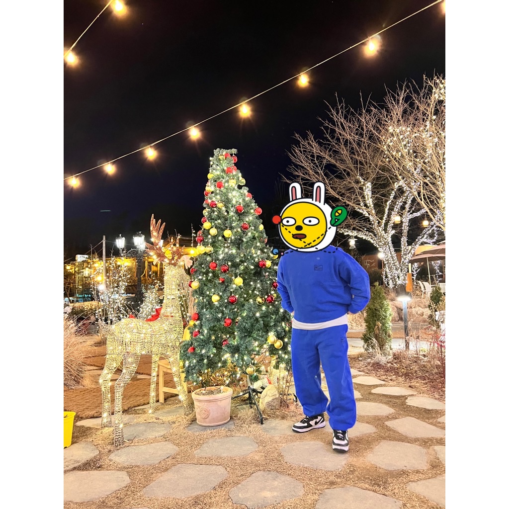 Nike x Stussy NRG Acid Washed Crewneck Game Royal (DR4024-480), Nike x Stussy NRG Acid Washed Fleece Pants Game Royal (DR4025-480) 착용 스타일
